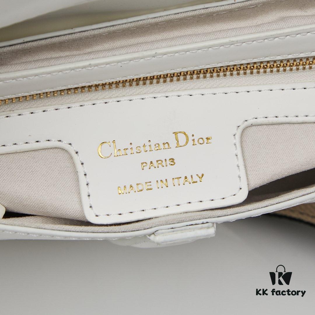 693096e46e68136f4d9aa544 Matte Finish with Wide Strap New Arrival ☀【Comes with Premium Gift Box】Large Size: 24.5 x 20 x 5 cm