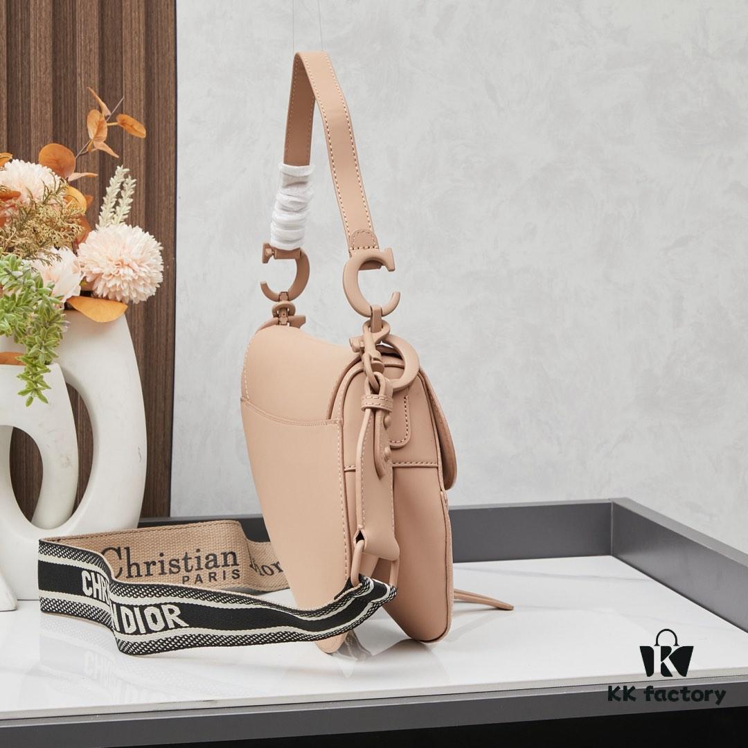 693096e96e68136f4d9aa550 Matte Finish with Wide Strap New Arrival ☀【Includes Premium Gift Box】Large Size: 24.5 x 20 x 5 cm