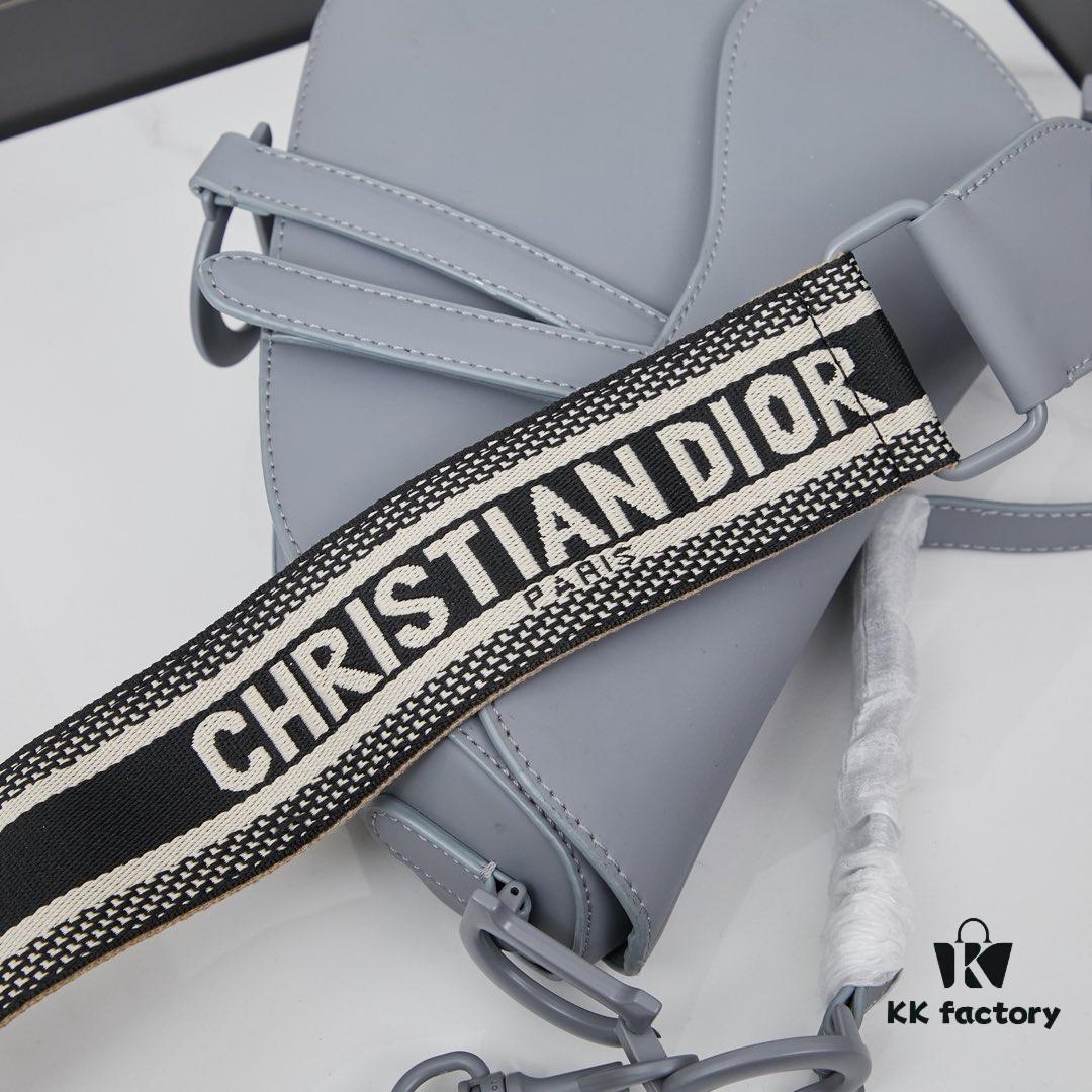 693096ed6e68136f4d9aa559 Matte Finish with Wide Strap New Arrival ☀【Includes Premium Gift Box】Large Size: 24.5 x 20 x 5 cm