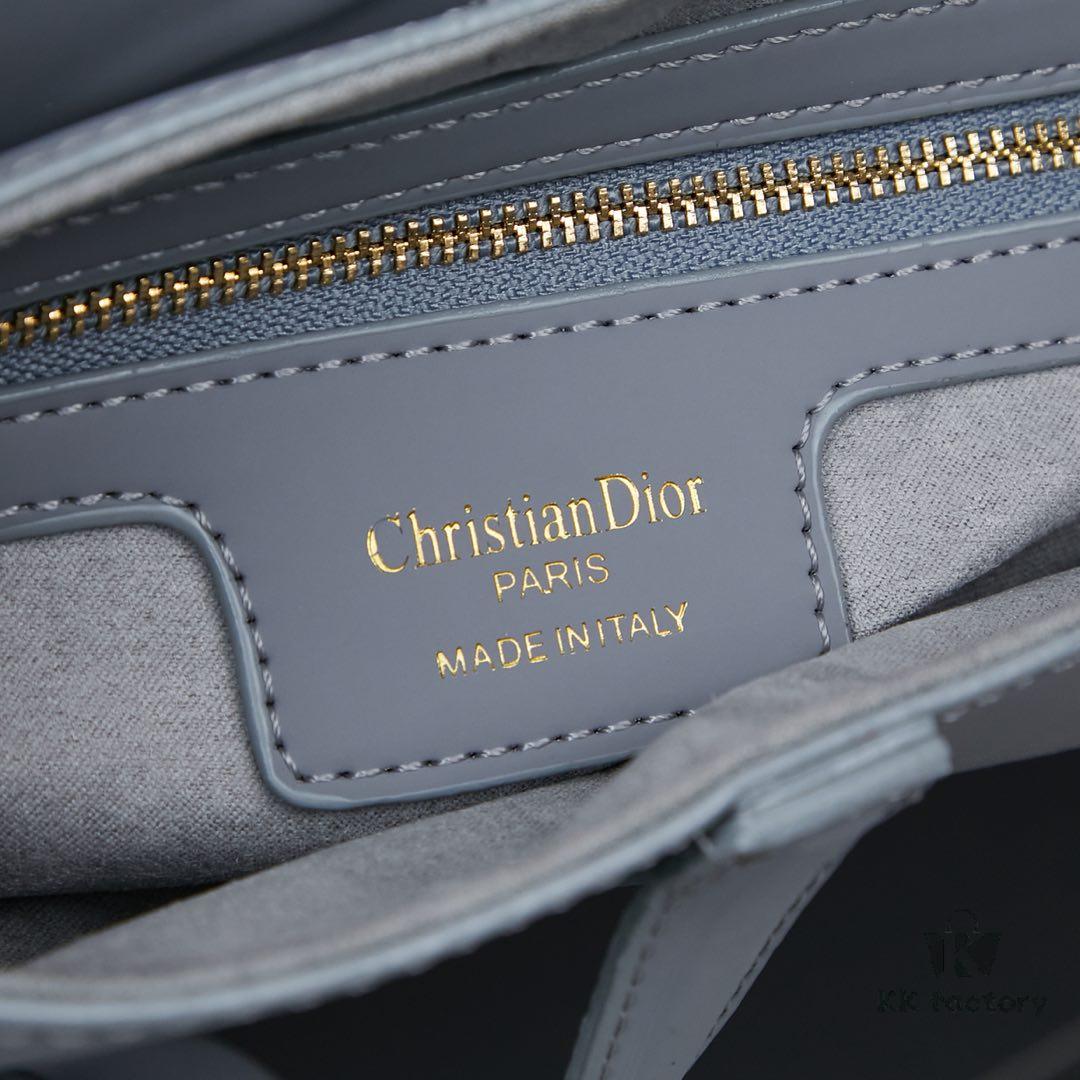 693096f16e68136f4d9aa565 Matte Finish with Wide Strap New Arrival ☀【Includes Premium Gift Box】Large Size: 24.5 x 20 x 5 cm