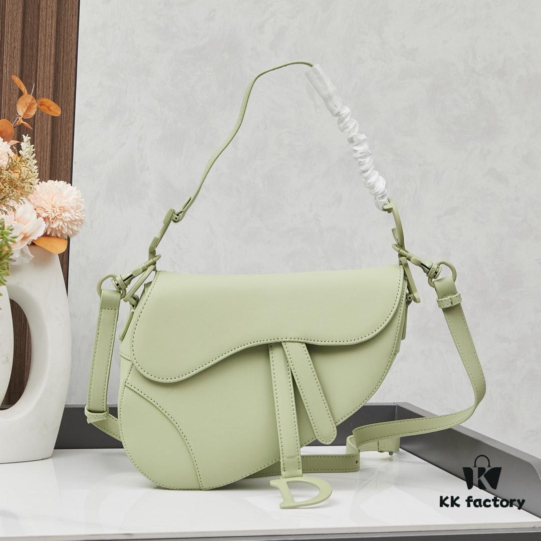 693096f26e68136f4d9aa567 Matte Finish with Small Shoulder Strap New Arrival ☀【Includes Premium Gift Box】Large Size: 24.5 x 20 x 5 cm