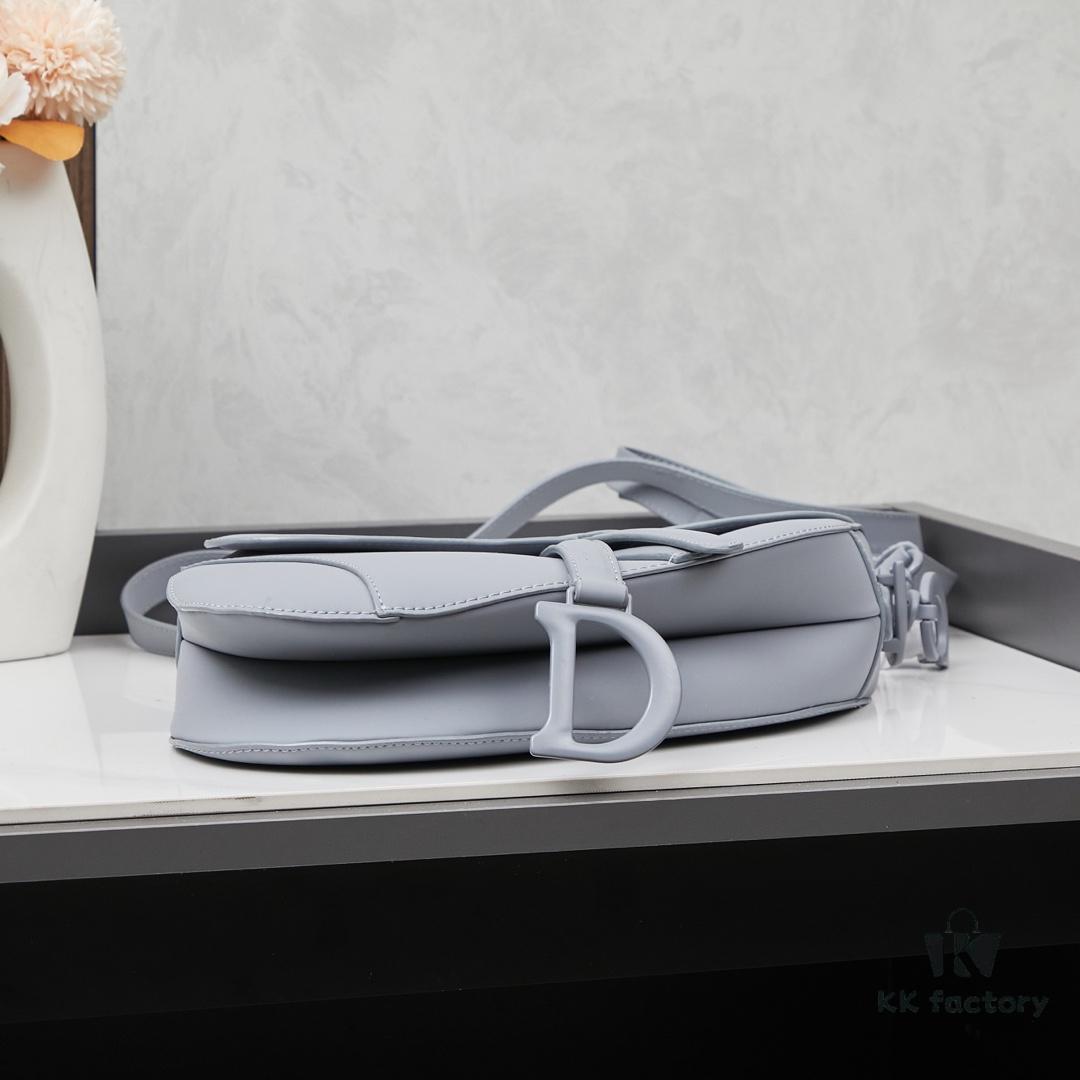 693096f66e68136f4d9aa573 Matte Finish with Small Shoulder Strap New Arrival ☀【Includes Premium Gift Box】Large Size: 24.5 x 20 x 5 cm