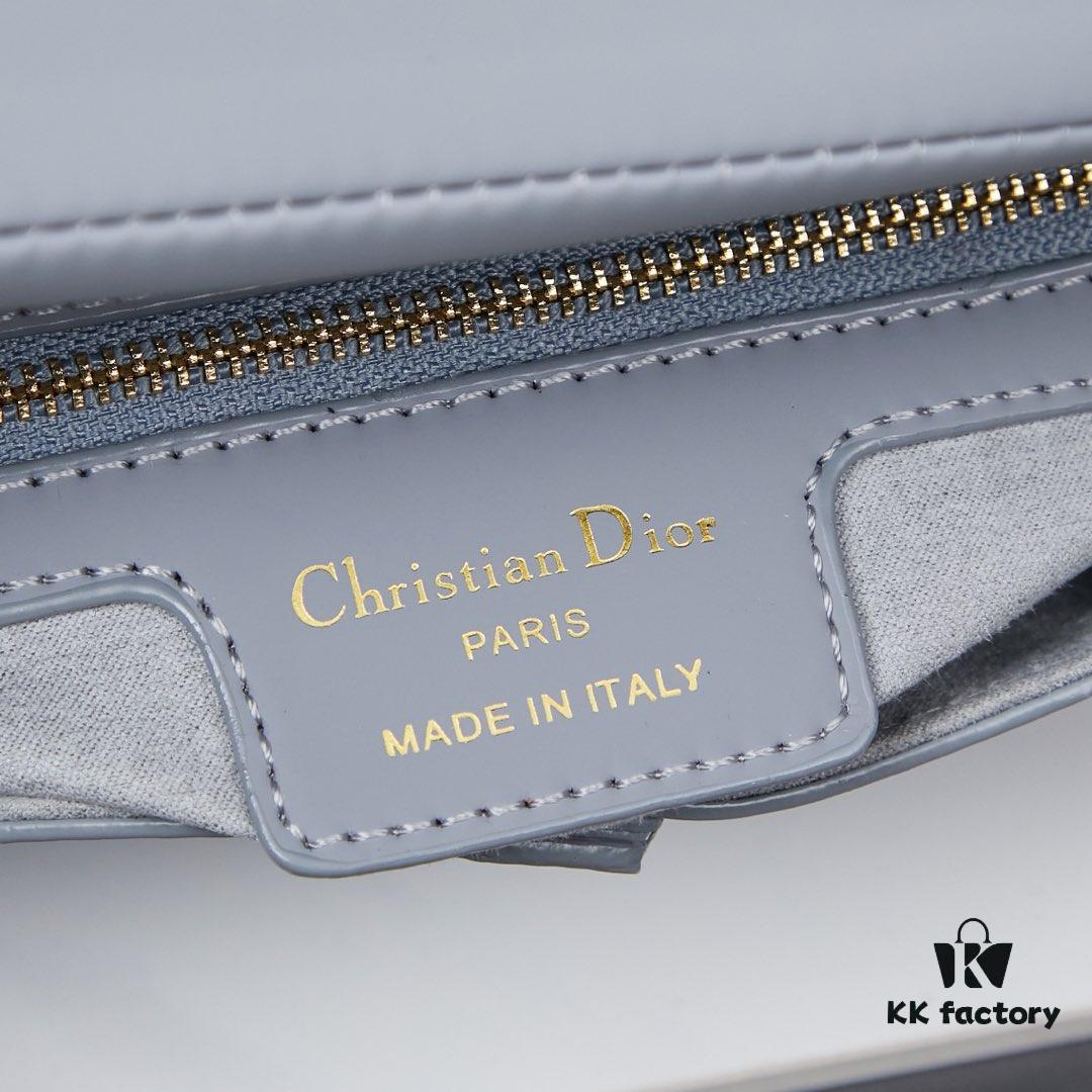 693096f76e68136f4d9aa575 Matte Finish with Small Shoulder Strap New Arrival ☀【Includes Premium Gift Box】Large Size: 24.5 x 20 x 5 cm