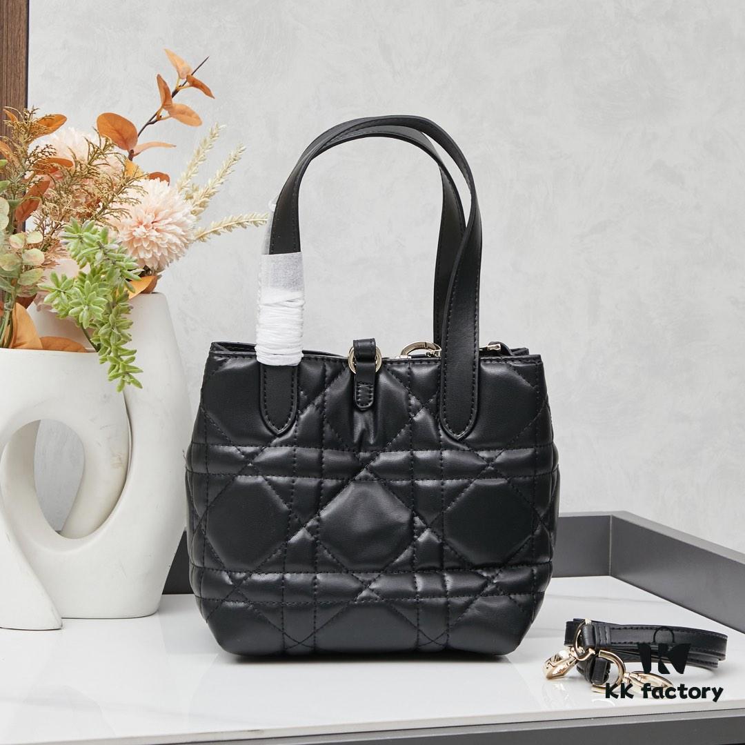 693096ff6e68136f4d9aa589 Dior Toujours Small Vertical Handbag in Black Calfskin Leather
