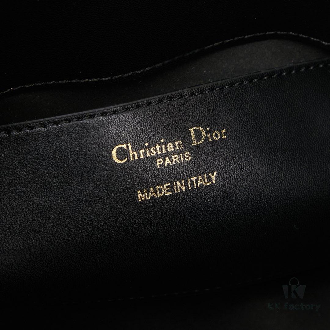 693097016e68136f4d9aa58f Dior Toujours Small Vertical Handbag in Black Calfskin Leather