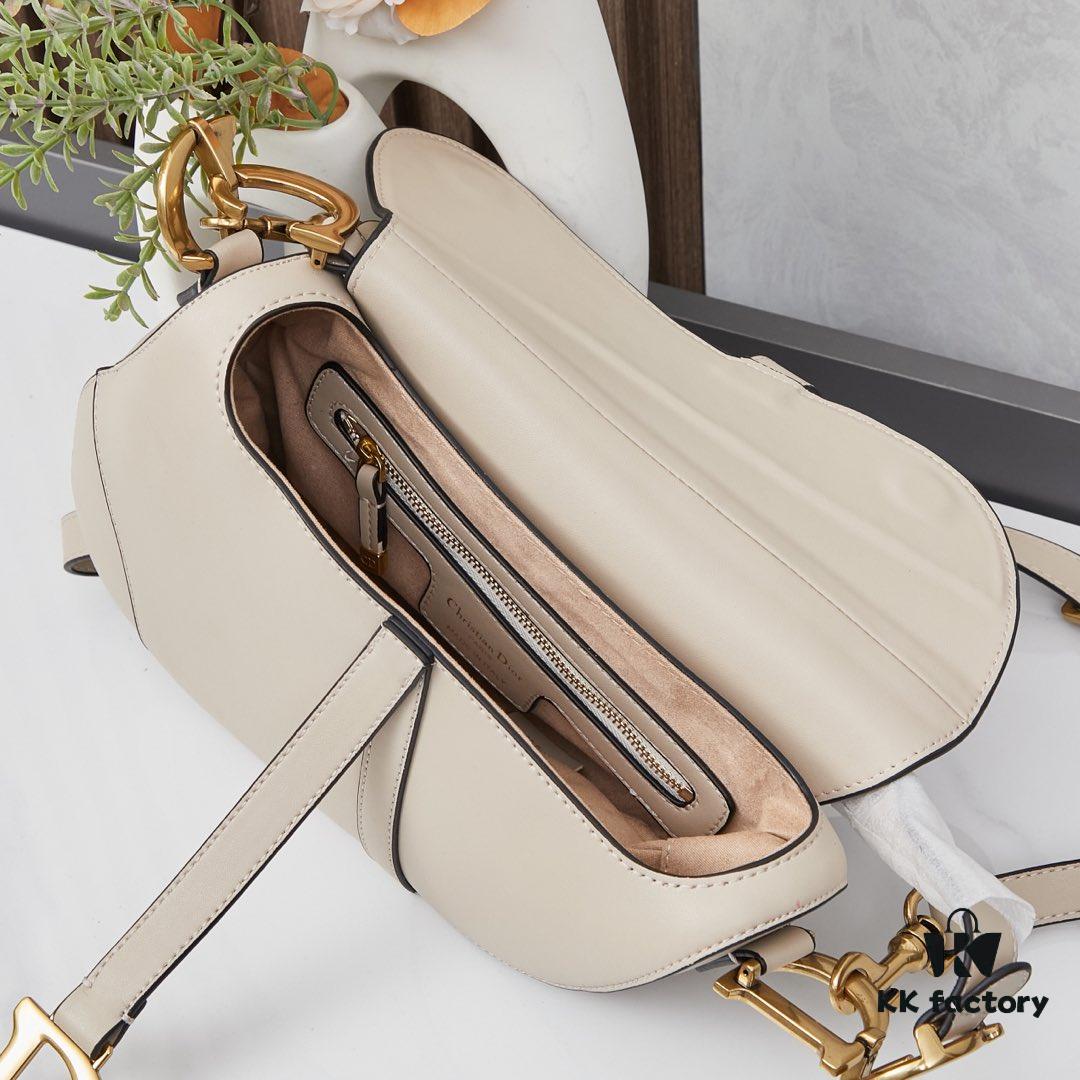 6930971f6e68136f4d9aa5d8 Classic Strap Small Shoulder Bag New Arrival ☀【Includes Premium Gift Box】Large Size: 24.5 x 20 x 5 cm