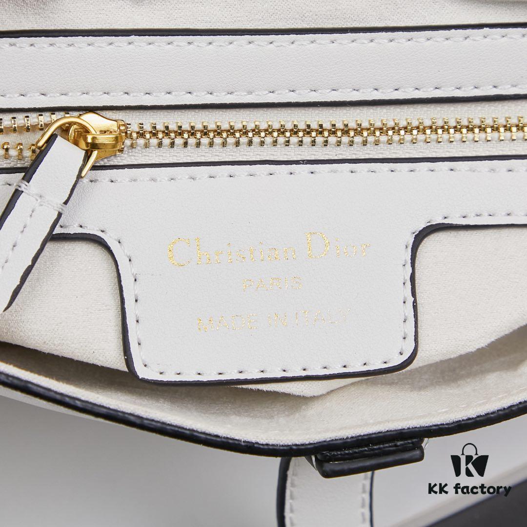 693097246e68136f4d9aa5e6 Twill with Mini Strap New Arrival ☀【Comes with Premium Gift Box】Large Size: 24.5 x 20 x 5 cm