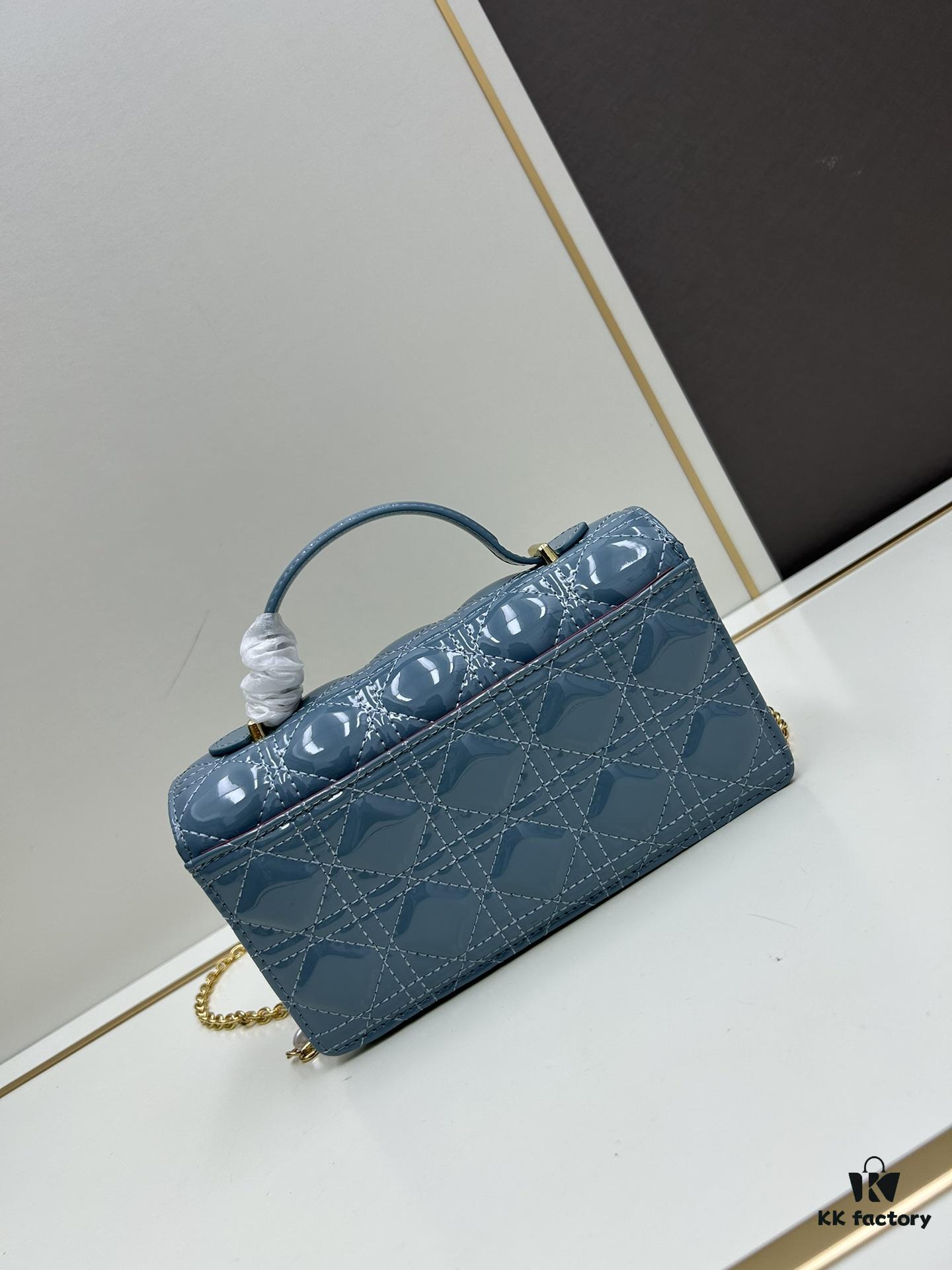693097406e68136f4d9aa619 Lacquered Leather Lady Dior Pearl Clutch with Box