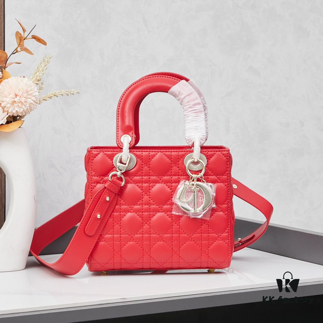 Medium Lady Dior Bag with Silk Scarf, Quilted Cannage Pattern, Top-Grade Imported Leather