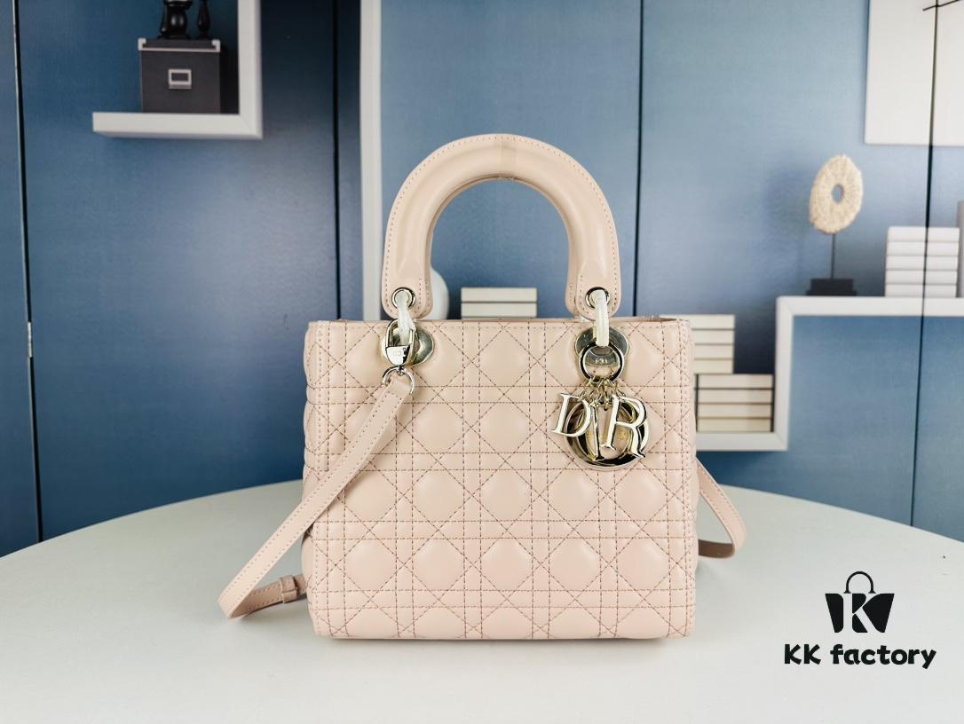 Large Lady Dior Bag with Silk Scarf, Quilted Cannage Pattern, Top-Grade Imported Leather