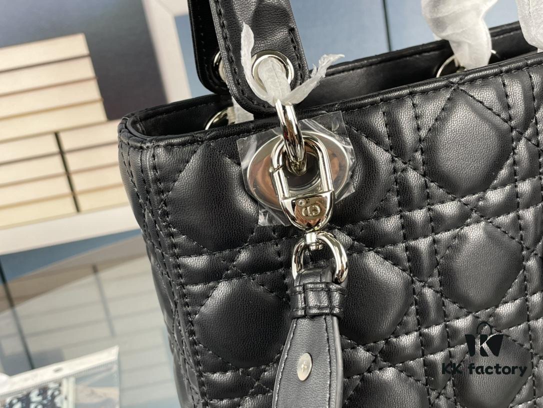 693097a76e68136f4d9aa6cb Medium Lady Dior Bag with Silk Scarf, Quilted Cannage Pattern, Top-Grade Imported Leather