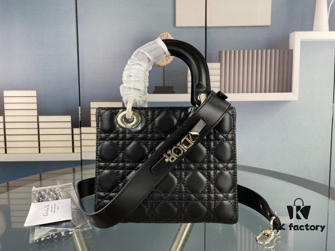 693097b36e68136f4d9aa6e2 Medium Lady Dior Bag with Silk Scarf, Quilted Cannage Pattern, Top-Grade Imported Leather