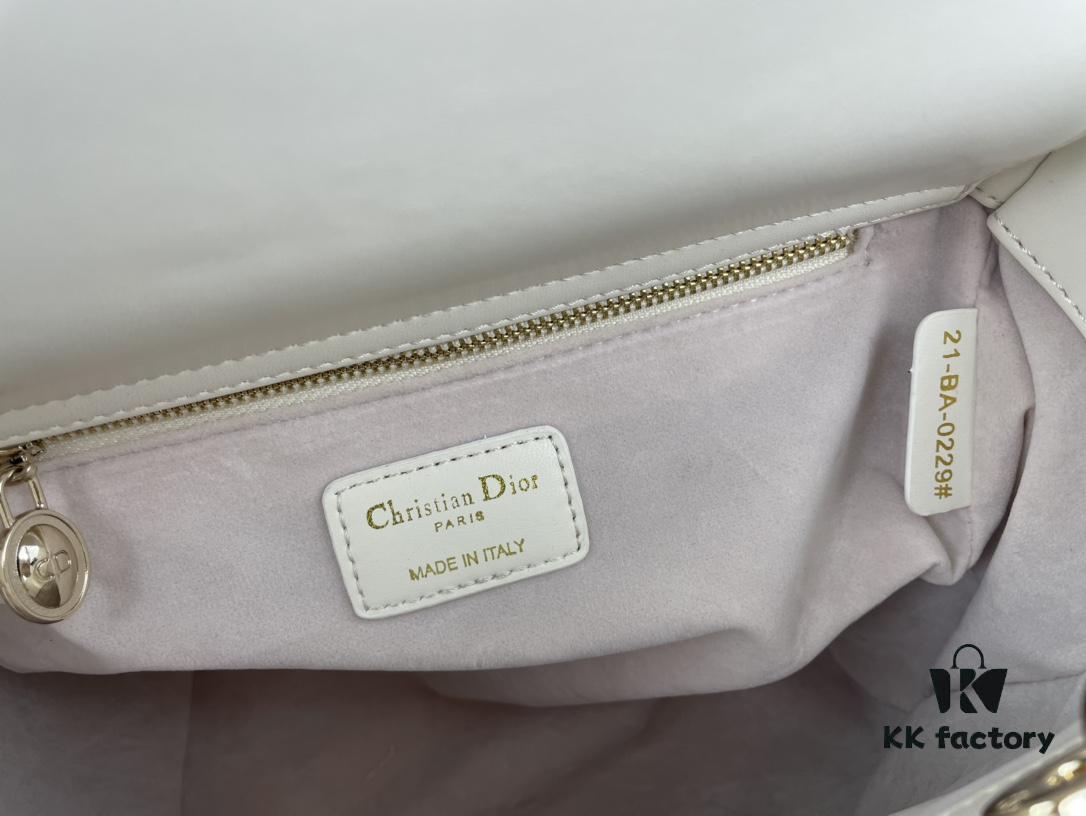 693097be6e68136f4d9aa6f8 Large Lady Dior Handbag with Silk Scarf, Cannage Quilting, Top-Grade Imported Leather, Five Compartment Design