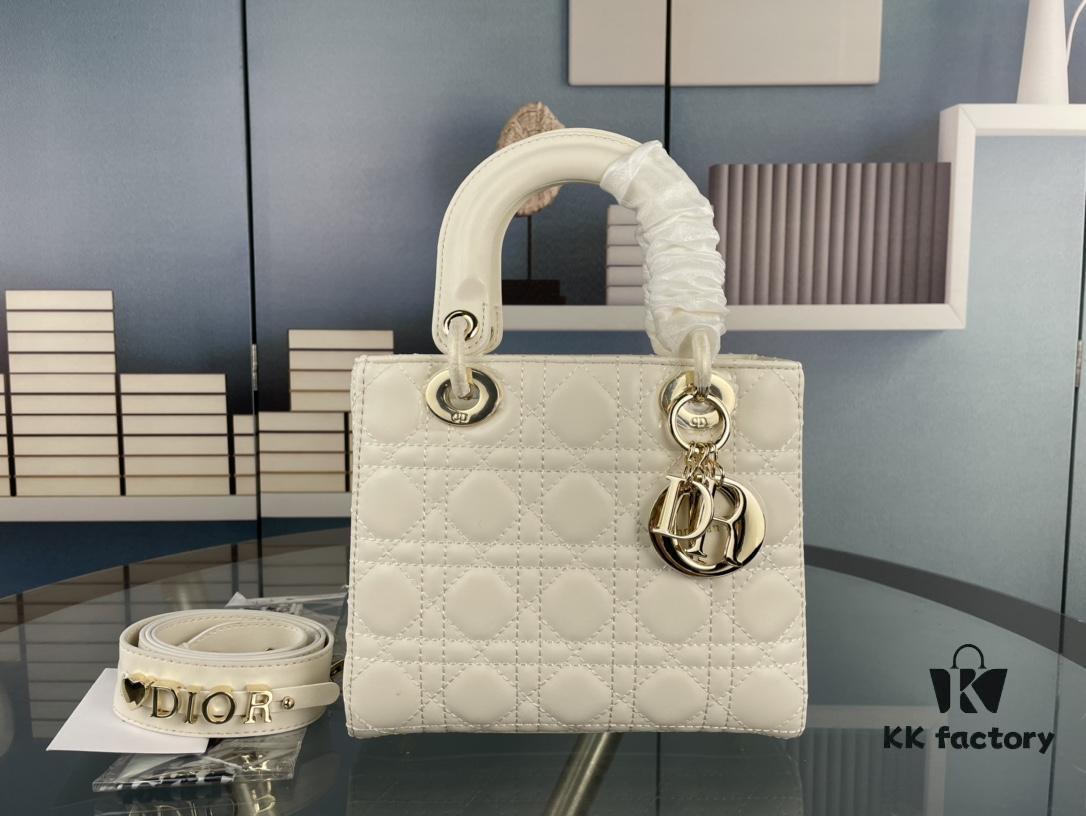 693097bf6e68136f4d9aa6fa Medium Lady Dior Handbag with Silk Scarf, Quilted Cannage Pattern, Top-Grade Imported Leather