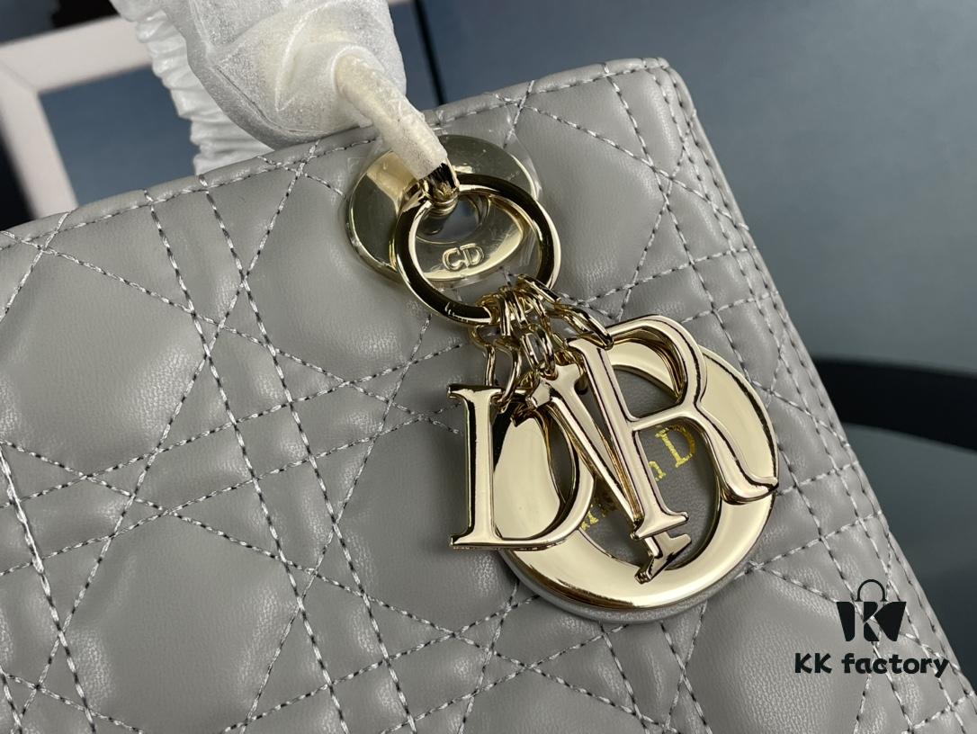 693097ca6e68136f4d9aa712 Large Lady Dior Bag with Silk Scarf, Quilted Cannage Pattern, Five-Compartment Design