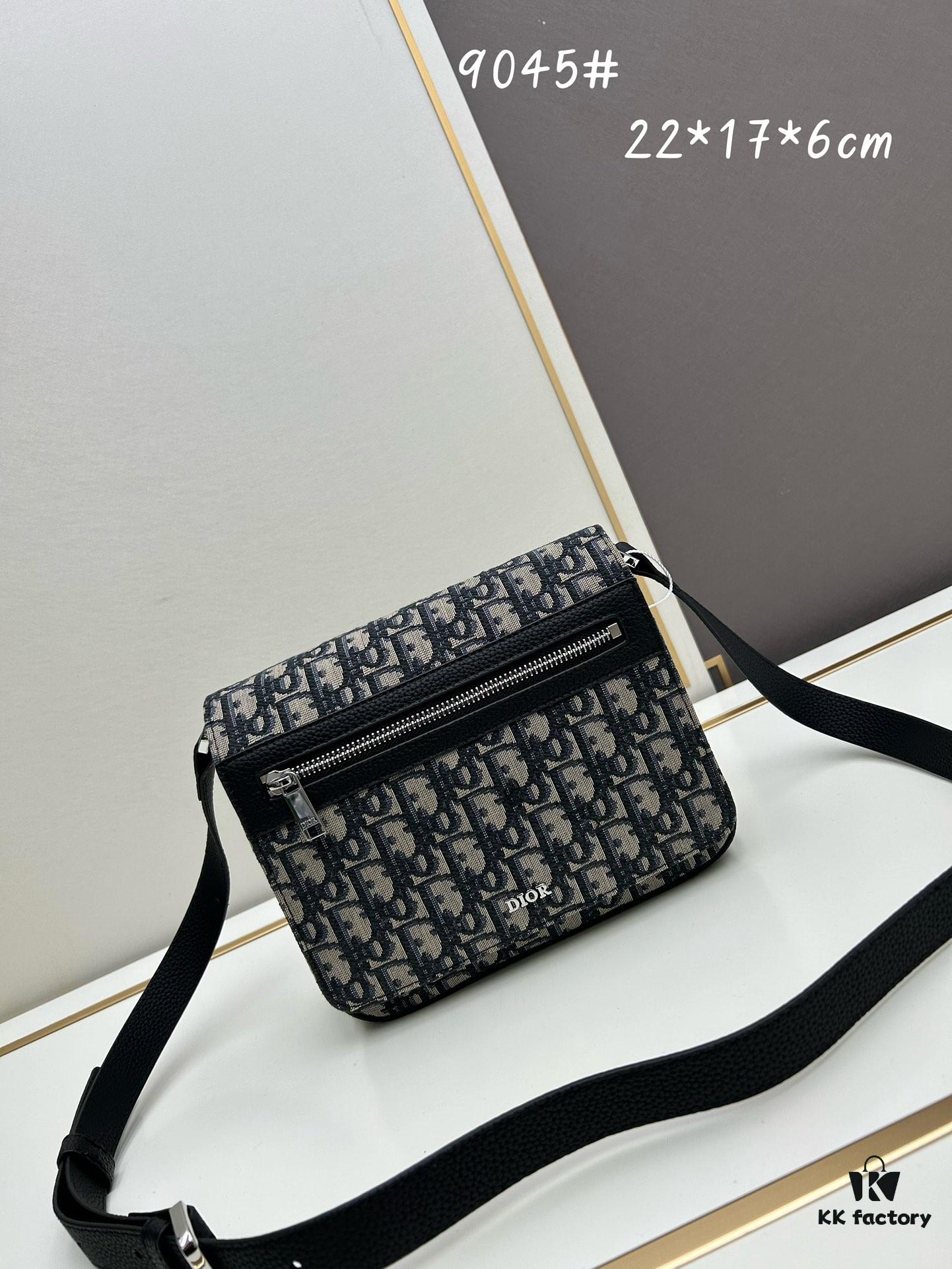 693097e16e68136f4d9aa73f Dior Messenger Bag for Men, Model 9045, Box Size 22x17x6 cm