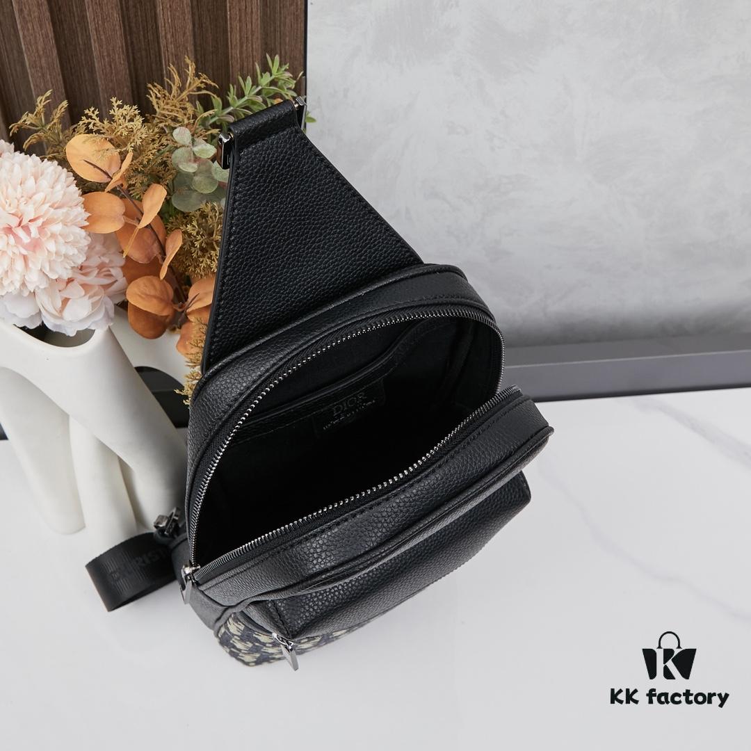New Arrival with Box This Year's Latest Dior^_^ [Rising][Rising][Rising] The newest crossbody bag design of the season, inspired by the Rider handbag, compact and practical. Crafted with iconic beige and black Oblique pattern, front zip pocket features a 'DIOR' signature logo.