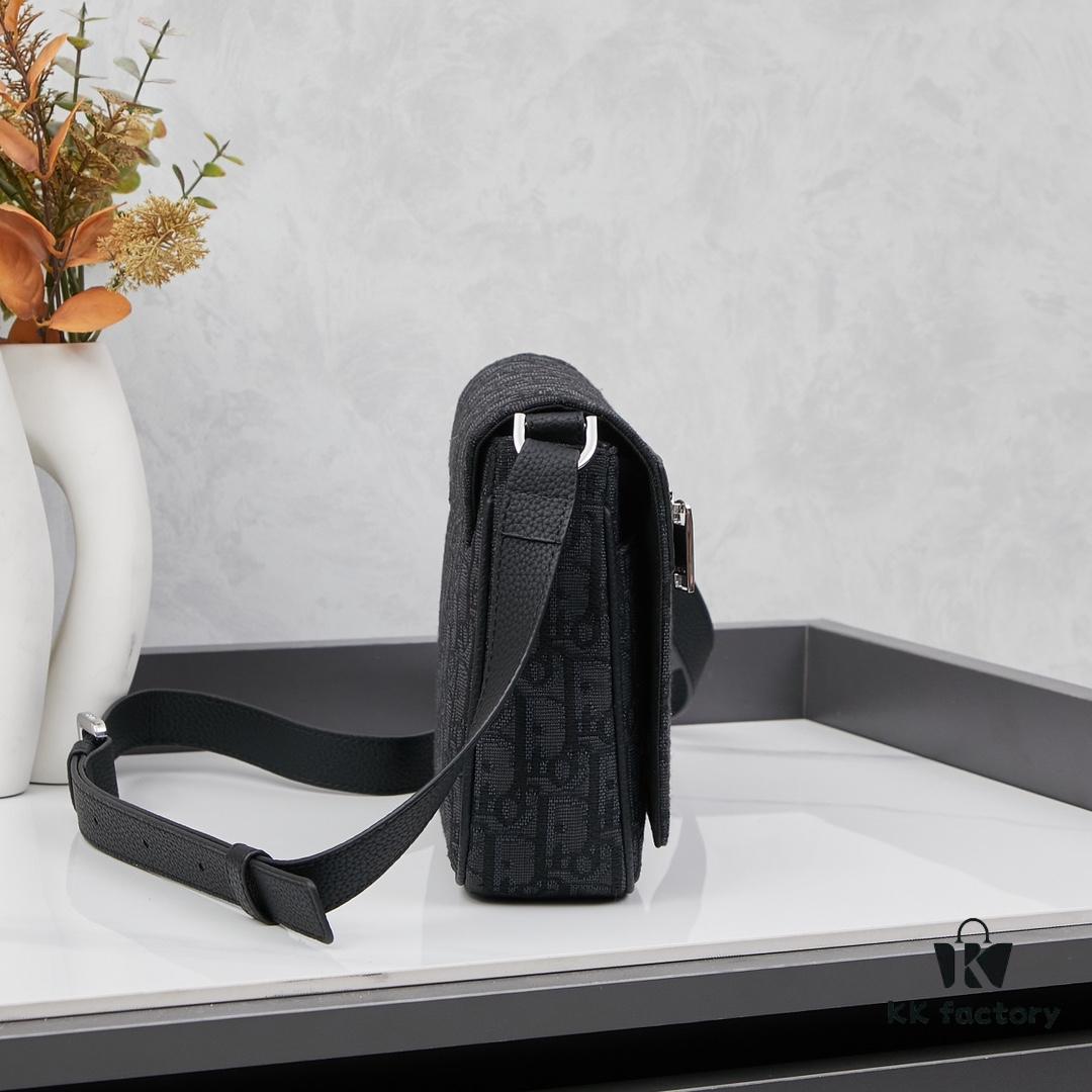 Dior Messenger Bag for Men, Model 9045, Box Size 22x17x6 cm