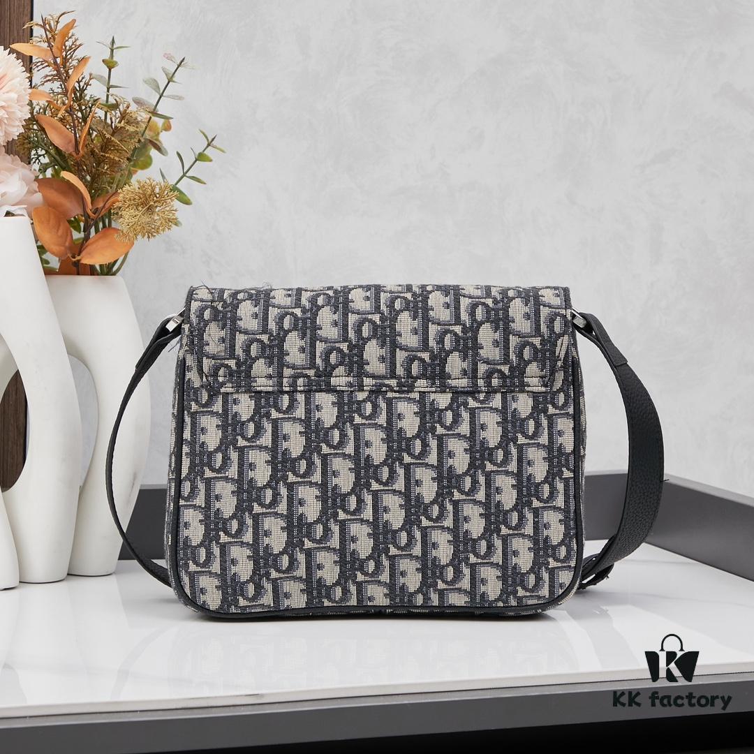 Dior Messenger Bag for Men, Model 9045, Box Size 22x17x6 cm