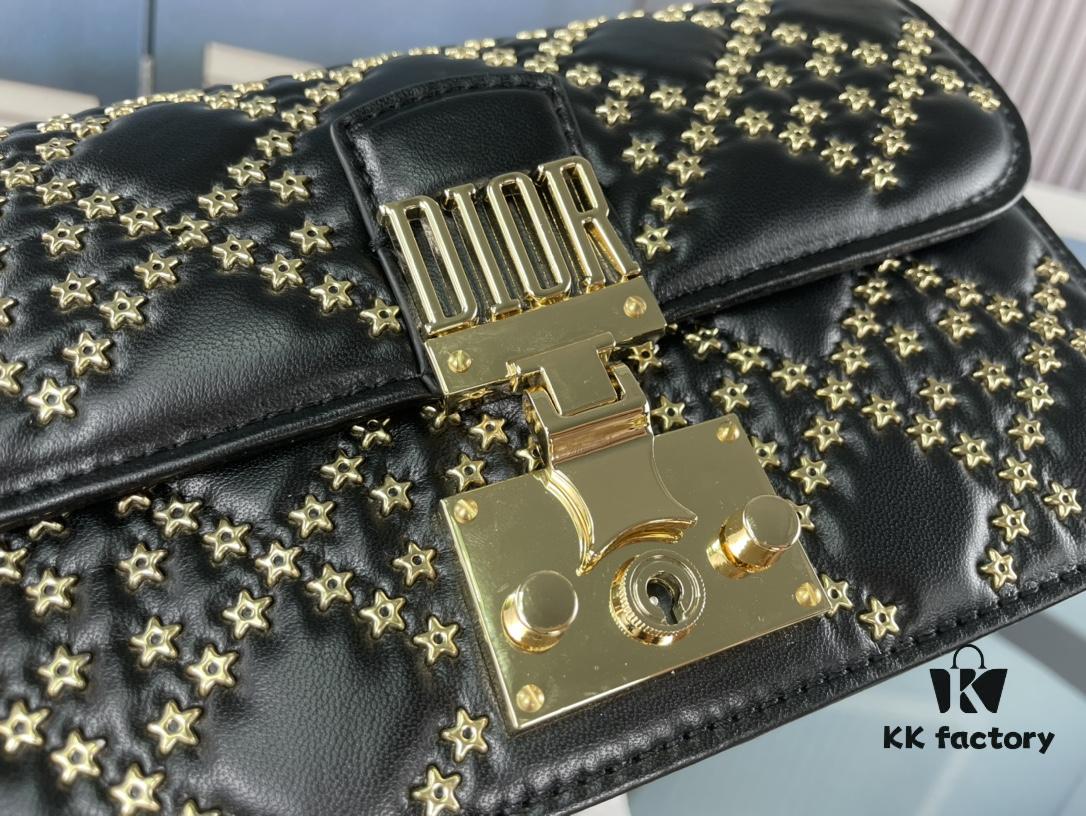693098036e68136f4d9aa782 ✨【Premium Gift Box Included】Dior Lady Dior Love Christian Dior 👉 Qixi Limited Edition 💗 (Christian Dior, CD) New Store-Release Diorama Chain Bag, In-Store Hit