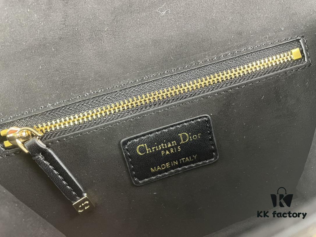 693098056e68136f4d9aa786 ✨【Premium Gift Box Included】Dior Lady Dior Love Christian Dior 👉 Qixi Limited Edition 💗 (Christian Dior, CD) New Store-Release Diorama Chain Bag, In-Store Hit