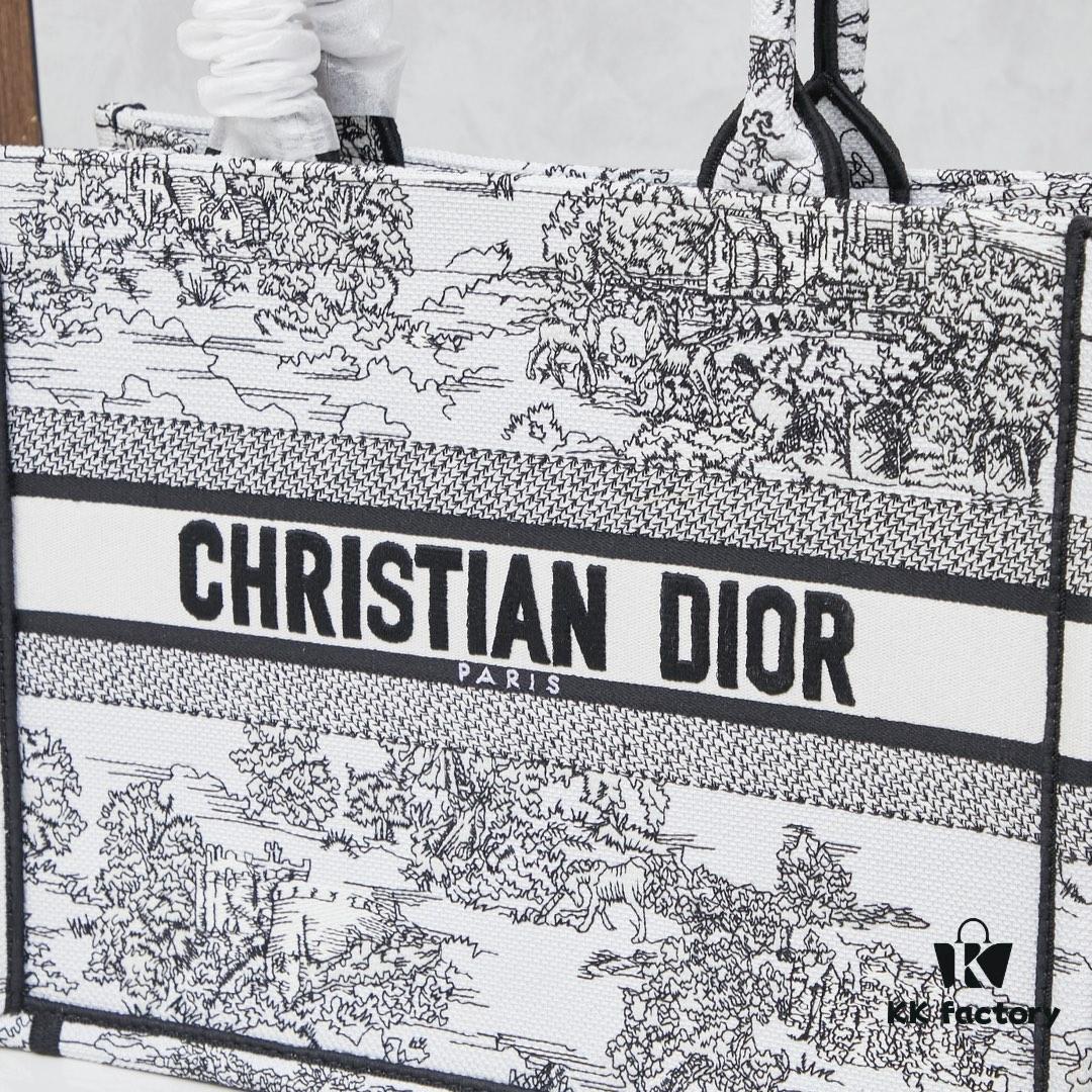 Original Order Embroidered Medium [Di0r Book Tote]