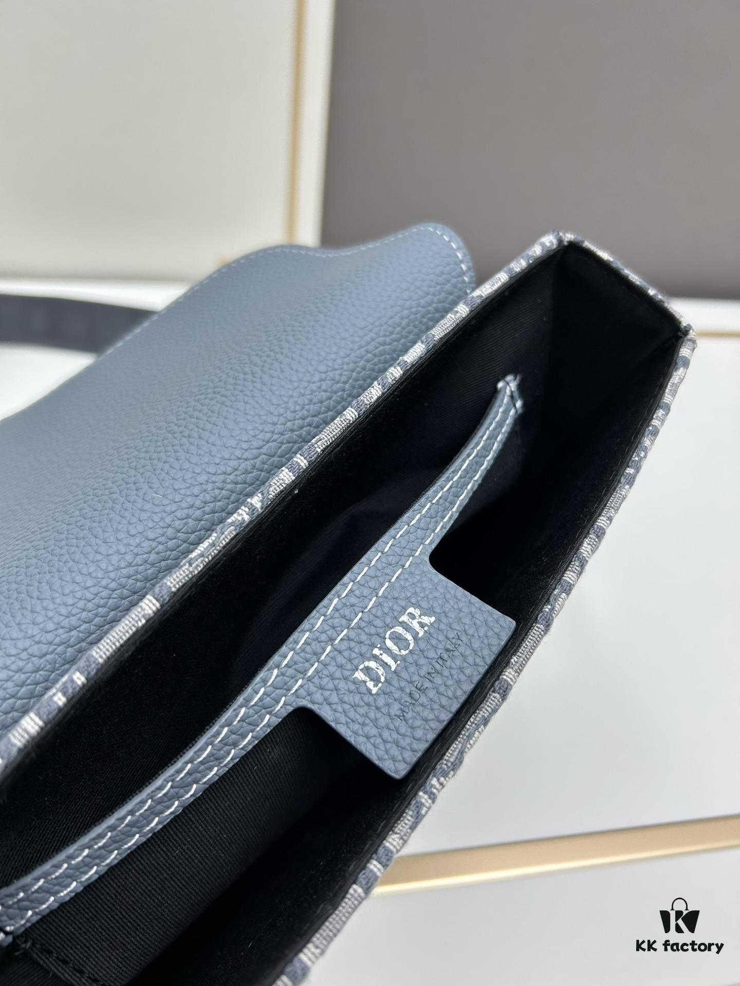 693098556e68136f4d9aa825 Saddle Messenger Bag with Box