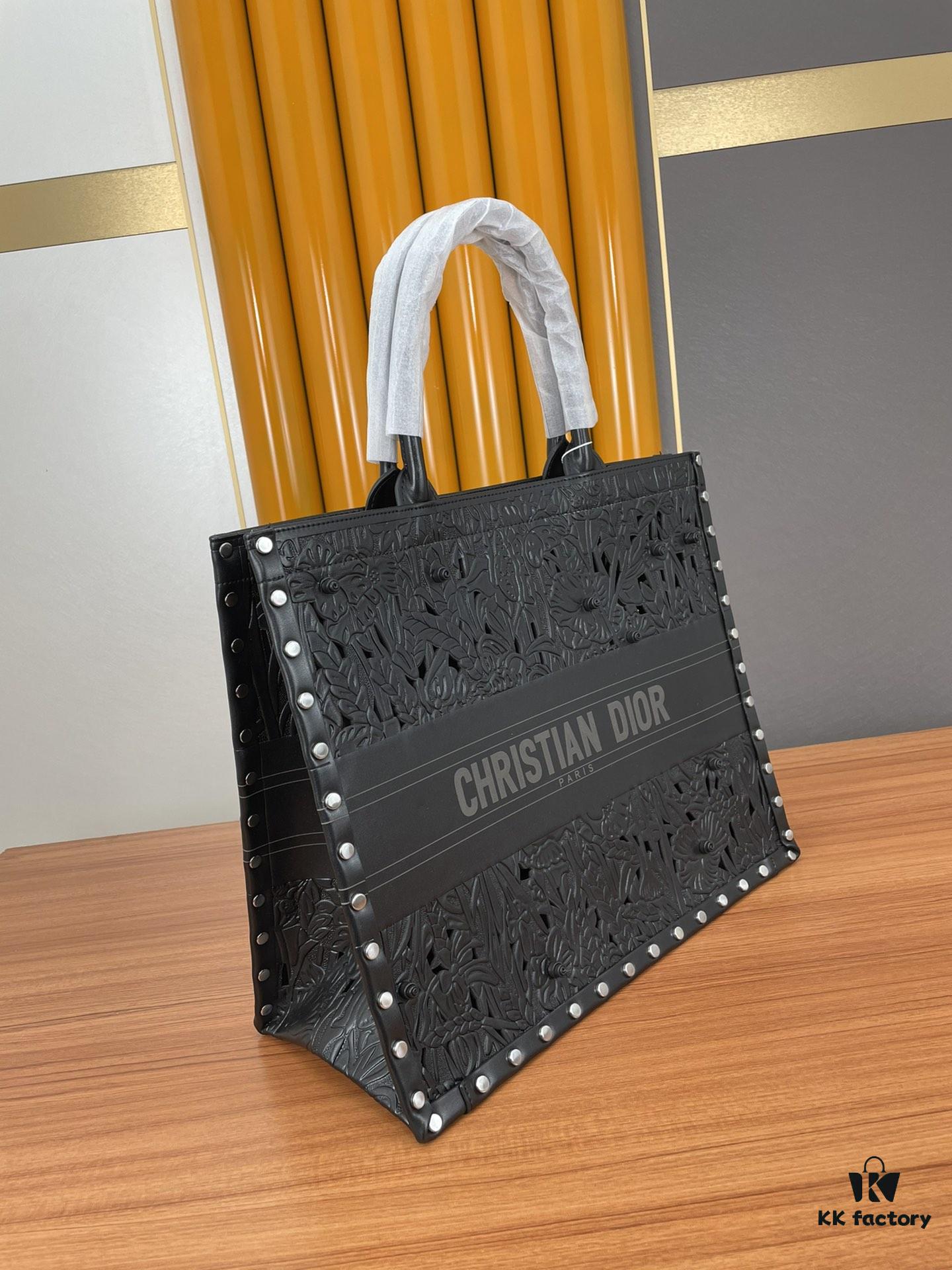 6930985d6e68136f4d9aa838 Large and Medium Size | Handcrafted Leather Sculpture Artwork 👑 Dior Spring Collection Latest Tote Bag Shoulder Bag 🎒 Official Website Series Runway Style