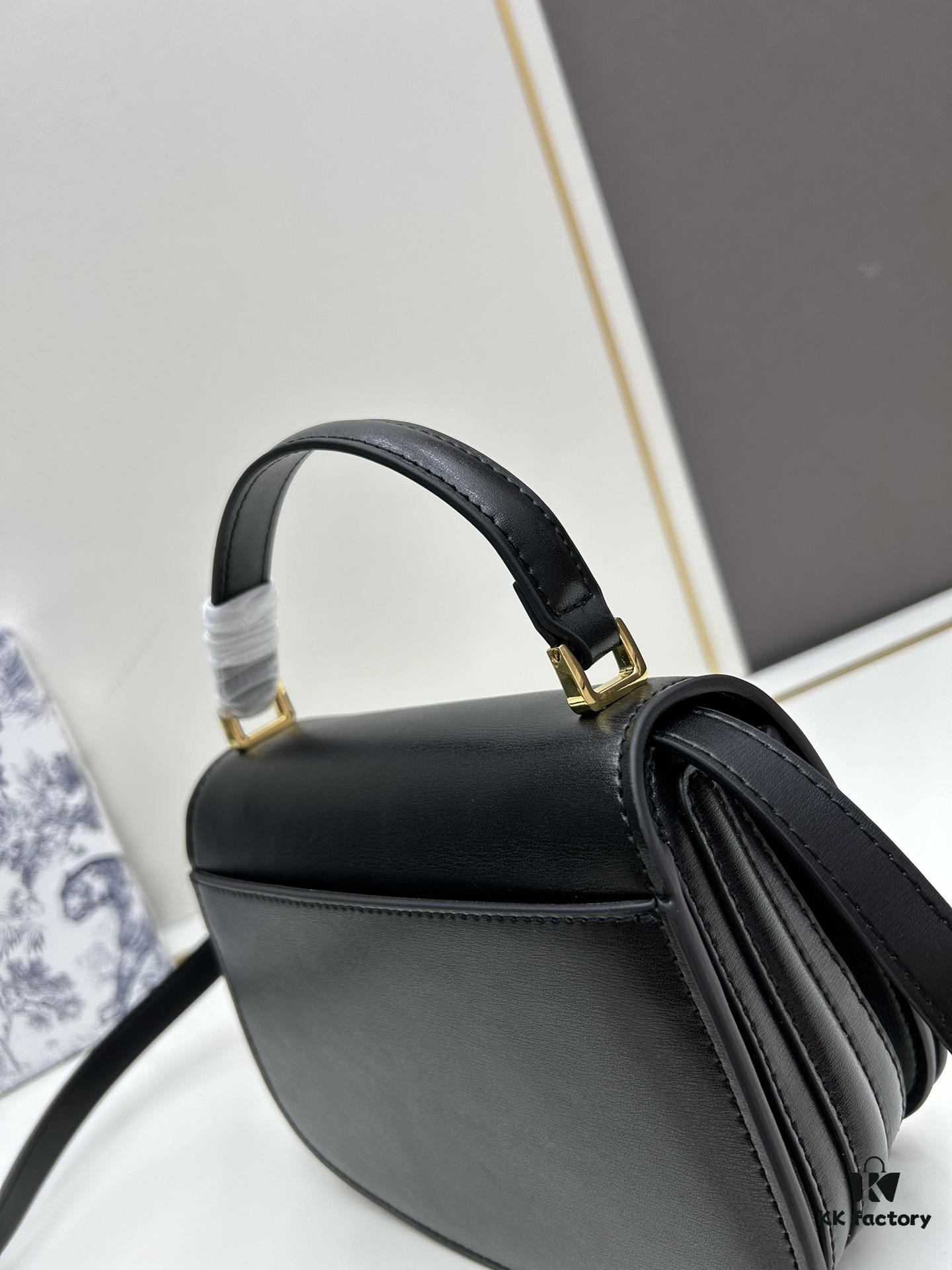 30 Montaigne Avenue Top Handle Bag (With Box) – Medium Size