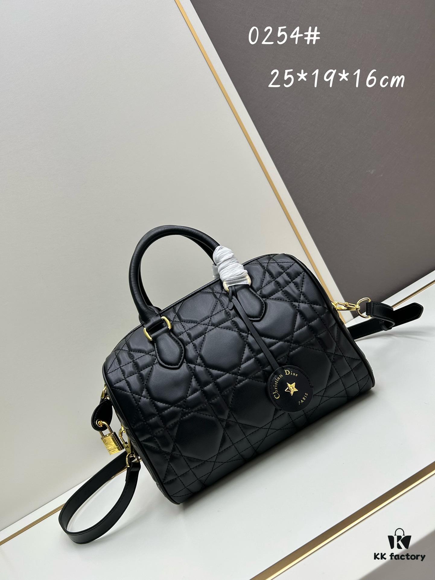 6930987b6e68136f4d9aa872 Dior Groove 25 Handbag
