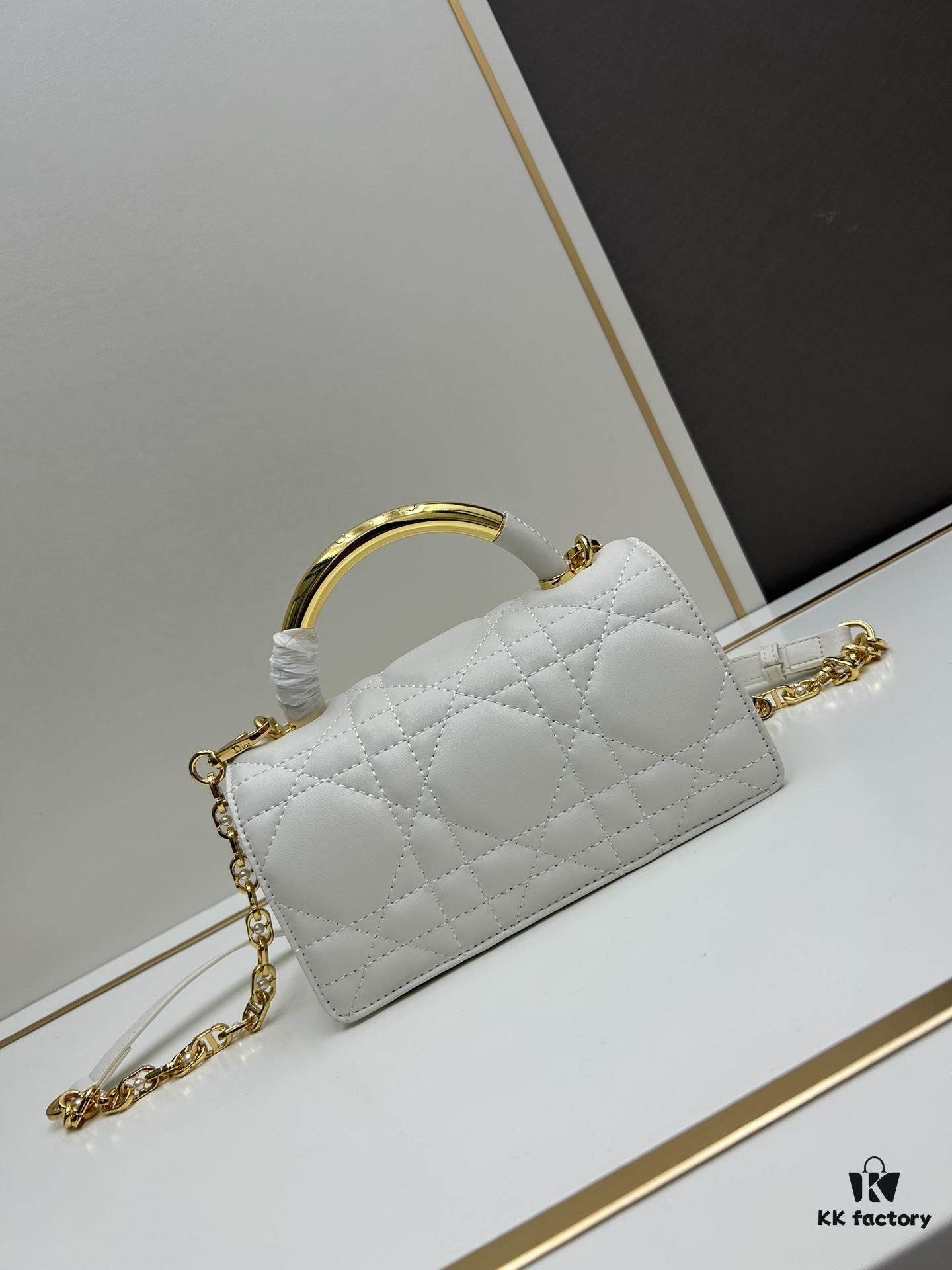 693098c46e68136f4d9aa8fd Small Dior Dior Ange Handbag