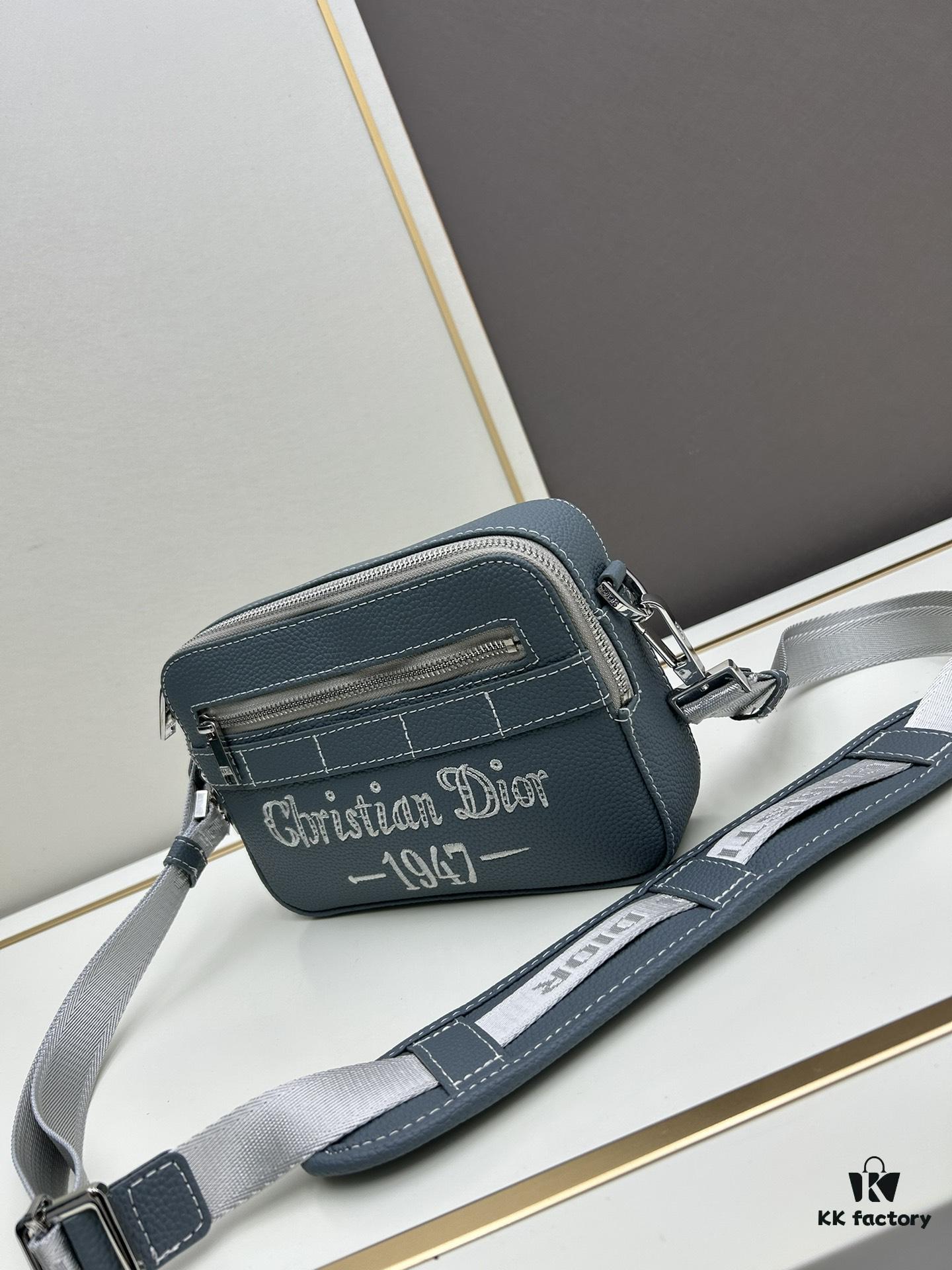 Dior Gray Grain Calfskin Camera Bag ||| Ready Stock
