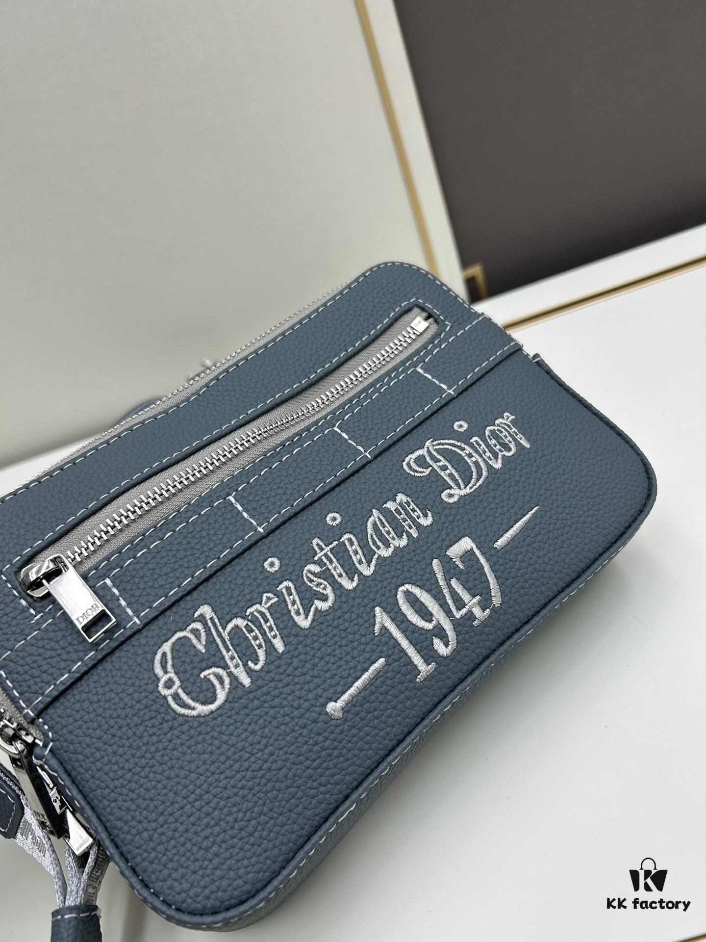 Dior Gray Grain Calfskin Camera Bag ||| Ready Stock
