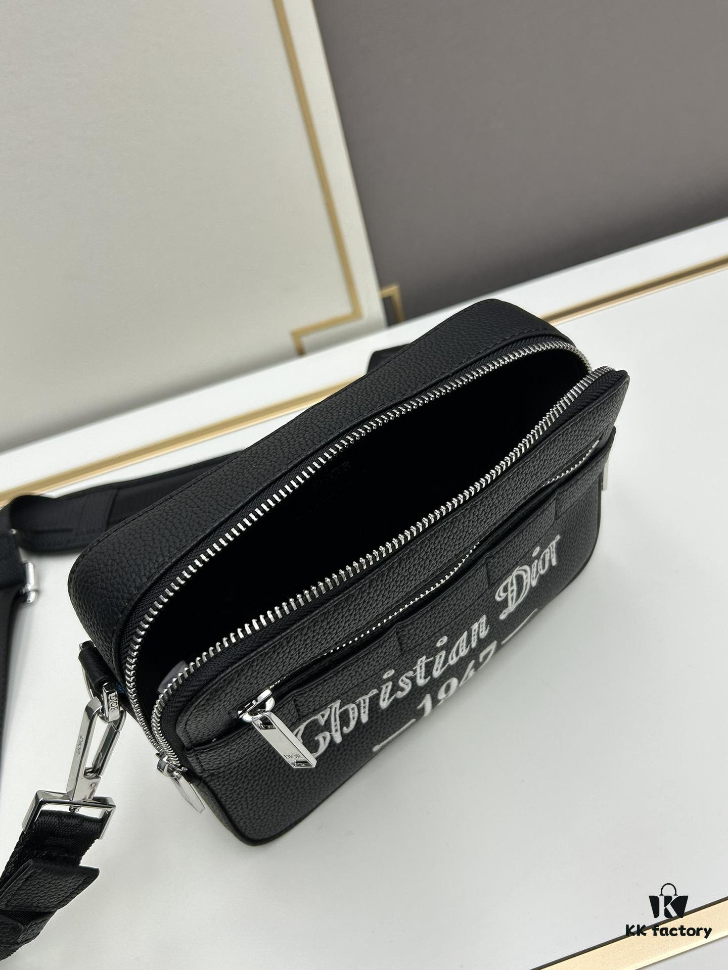 693098e46e68136f4d9aa93b Dior Gray Grain Calfskin Camera Bag ||| Ready Stock