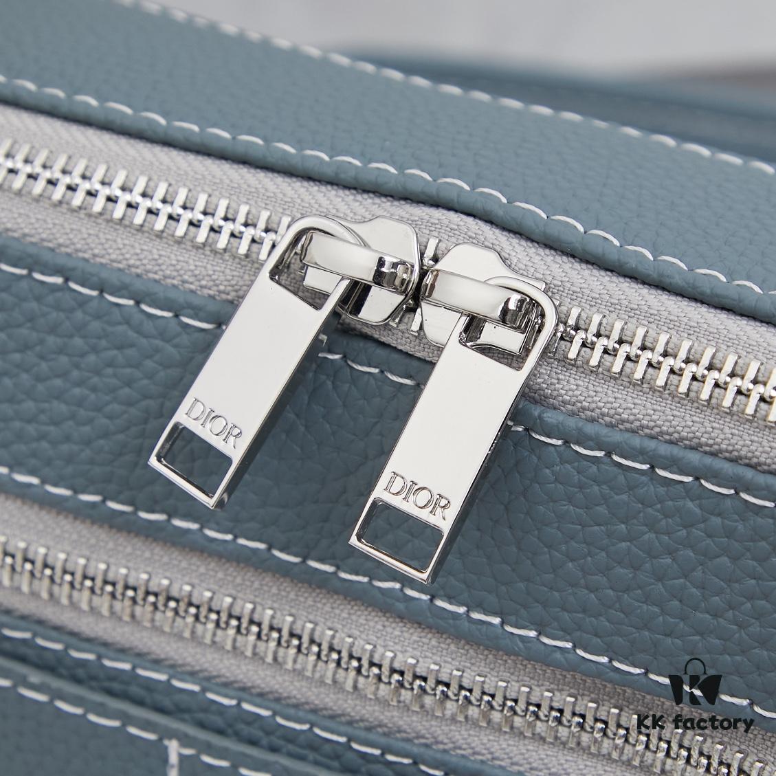 693098ff6e68136f4d9aa975 Dior Gray Camera-Grained Calfskin Messenger Bag | Safari Style | Ready Stock
