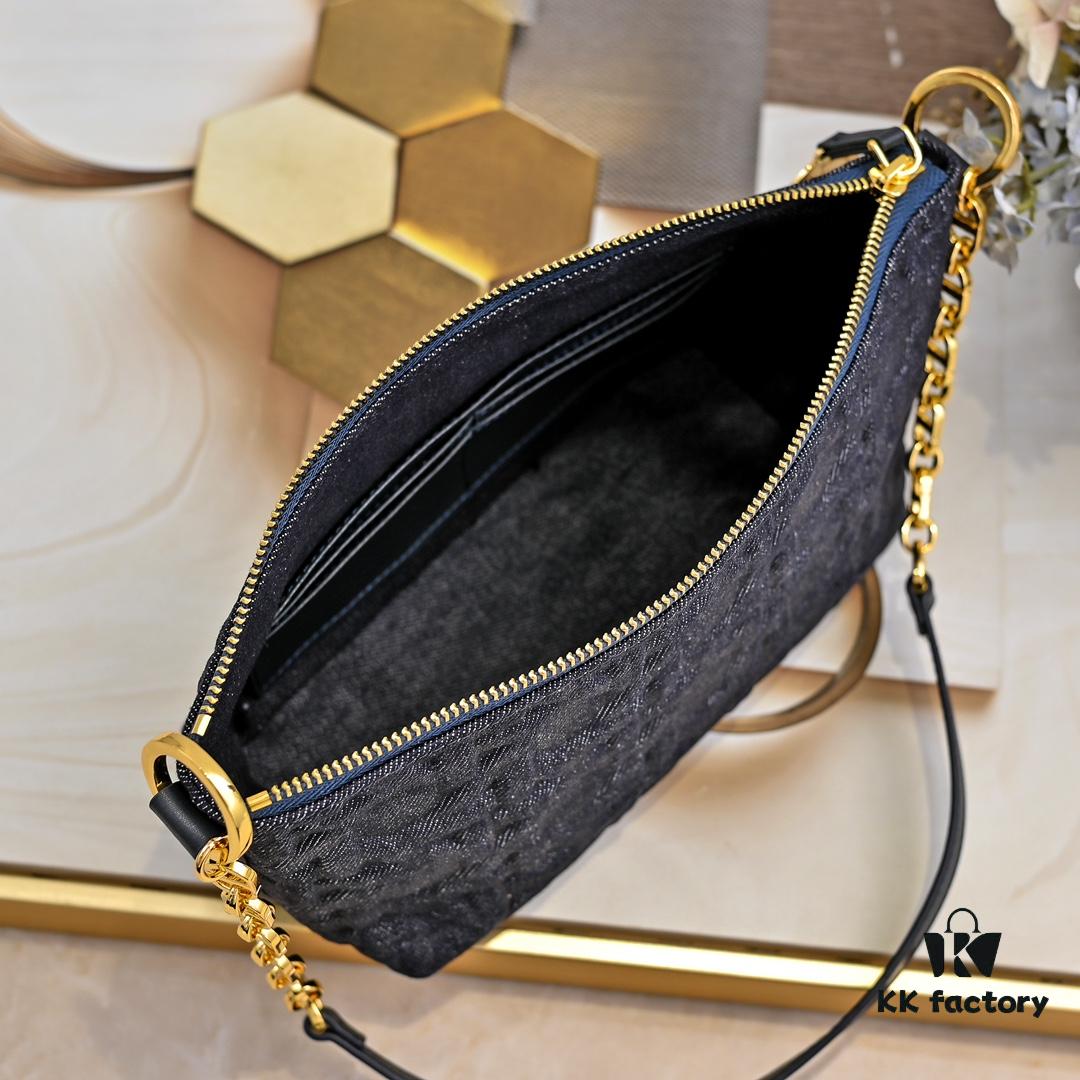 Embossed Diorstar Hobo Chain Bag