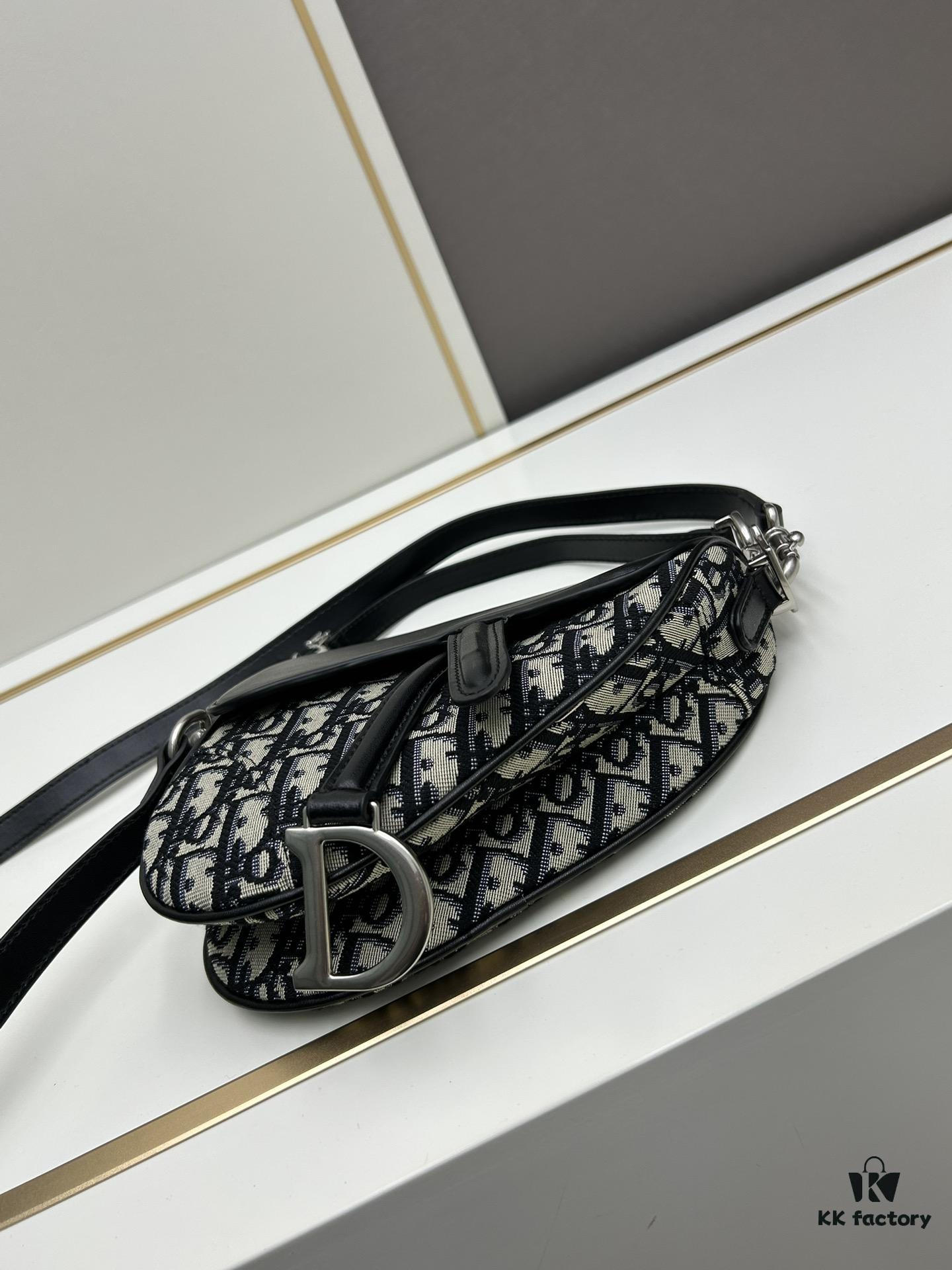 6930993b6e68136f4d9aa9e8 Small Size with Blue, Comes with Box Dior New Silver Buckle SADDLE Bag