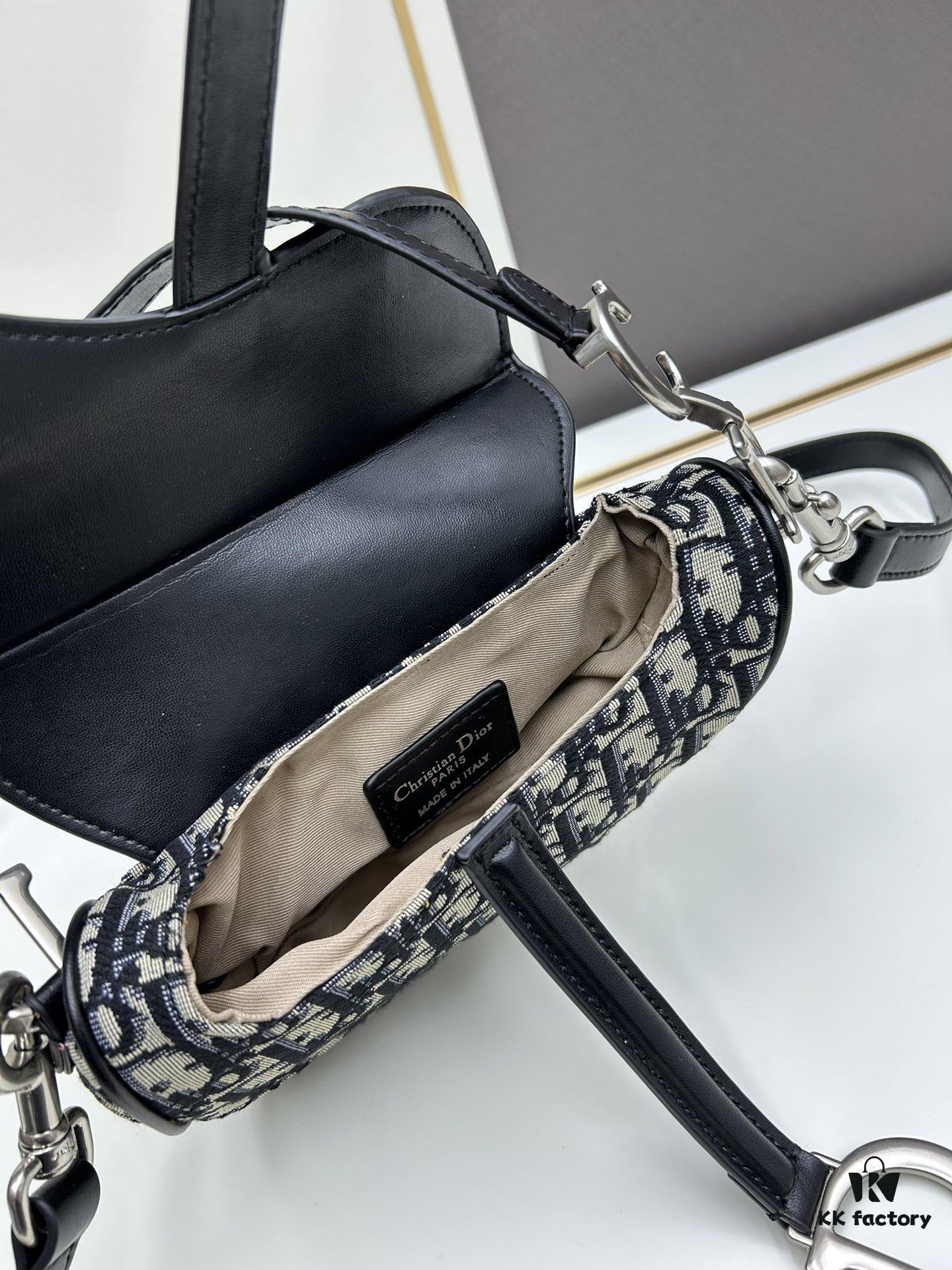 6930993c6e68136f4d9aa9ea Small Size with Blue, Comes with Box Dior New Silver Buckle SADDLE Bag