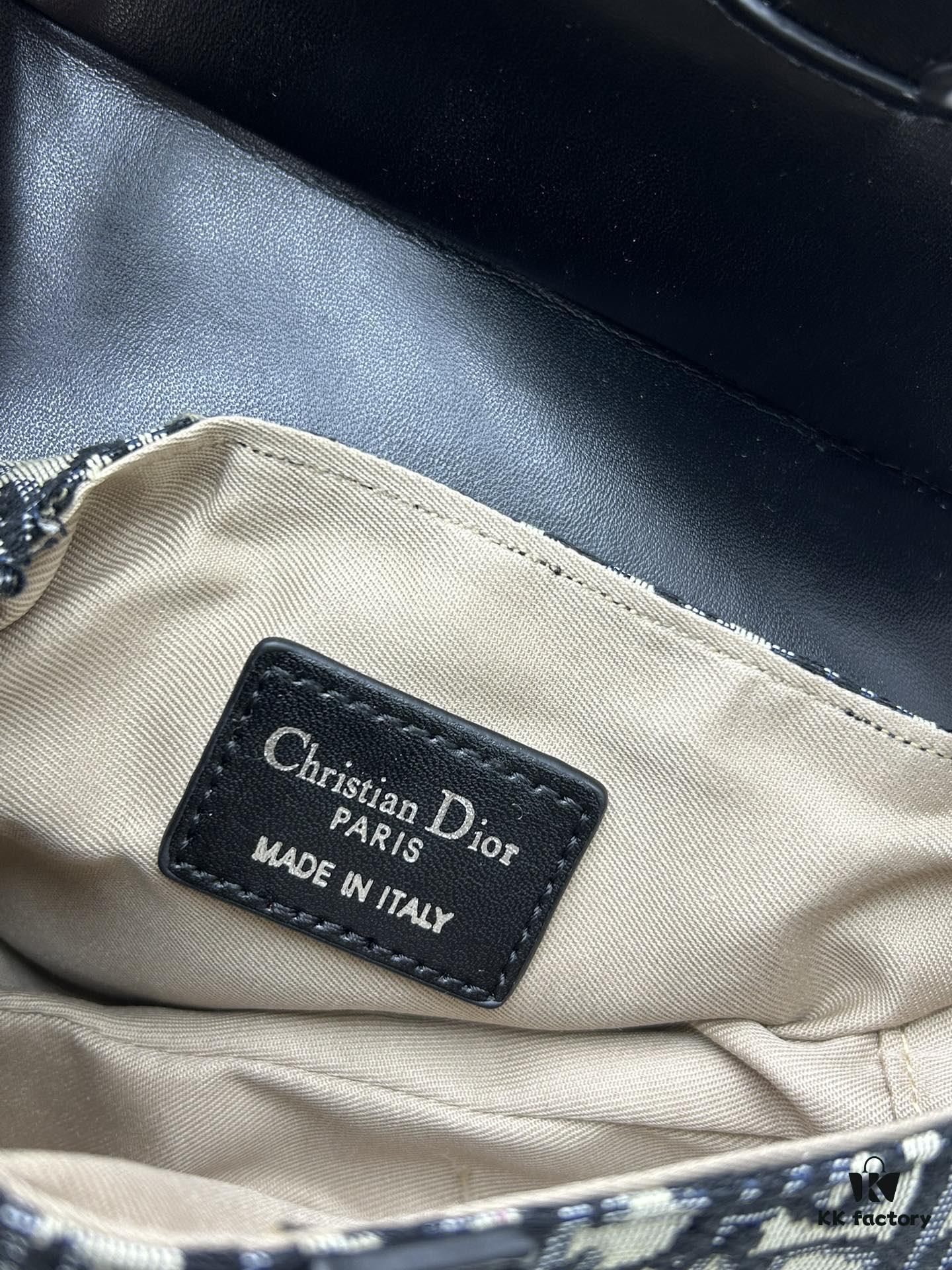6930993c6e68136f4d9aa9ec Small Size with Blue, Comes with Box Dior New Silver Buckle SADDLE Bag