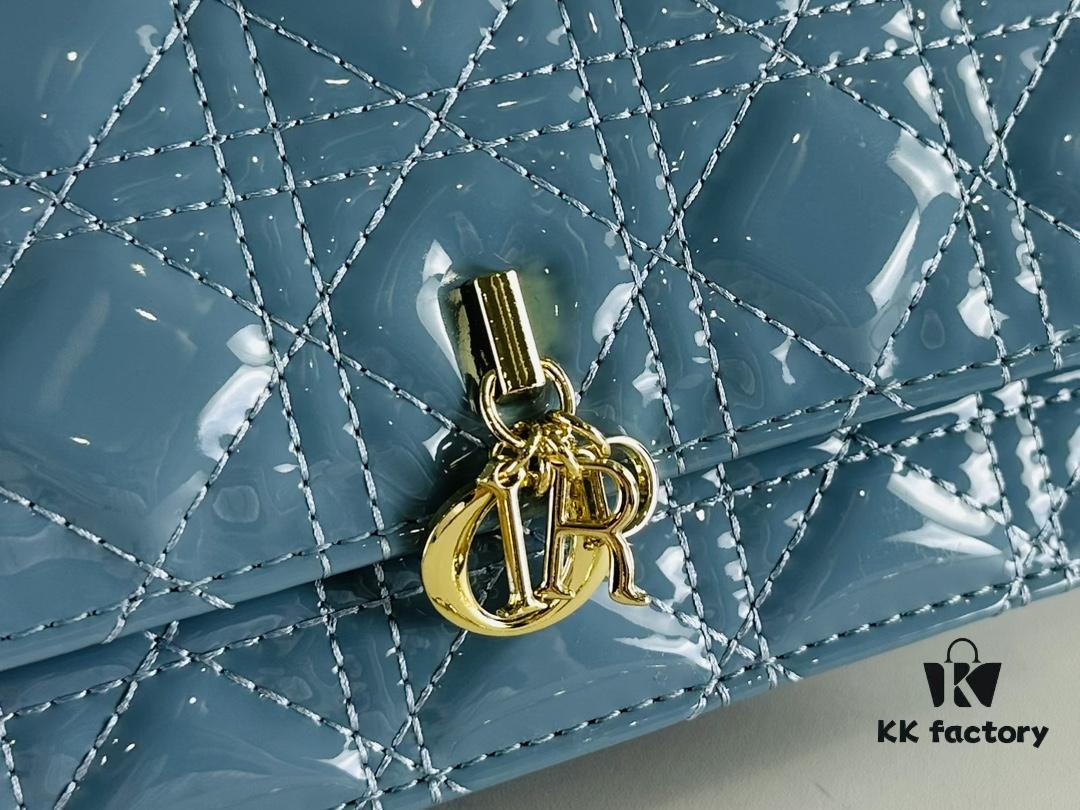 693099556e68136f4d9aaa1a Lacquered Leather Lady Dior Pearl Clutch with Box