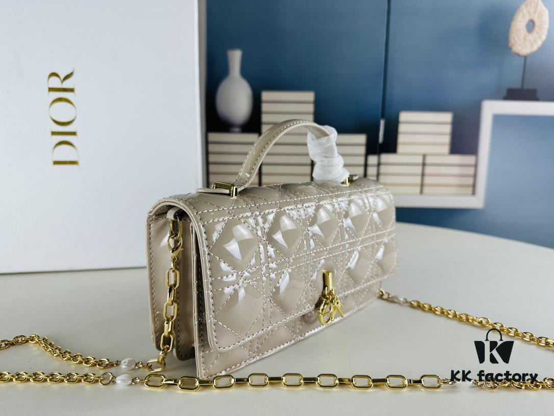693099576e68136f4d9aaa20 Lacquered Leather Lady Dior Pearl Clutch with Box