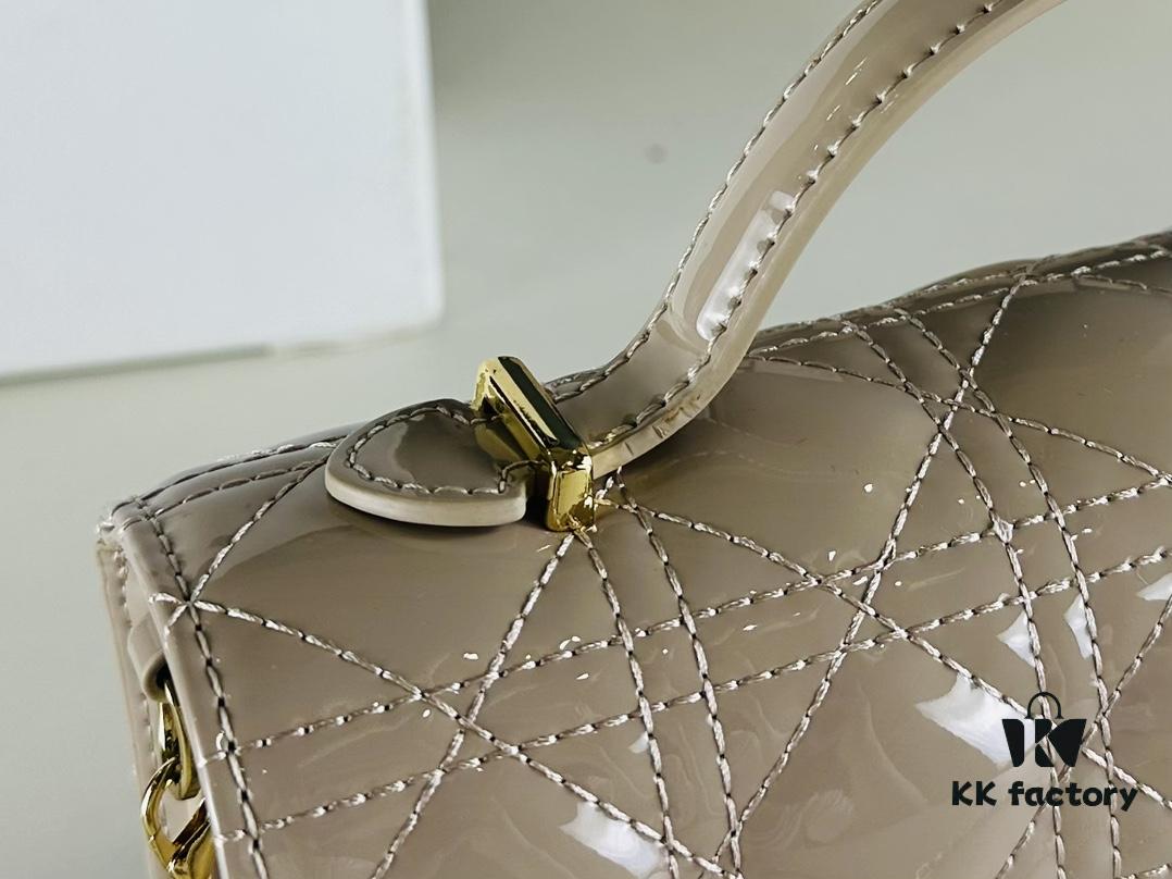 693099596e68136f4d9aaa24 Lacquered Leather Lady Dior Pearl Clutch with Box