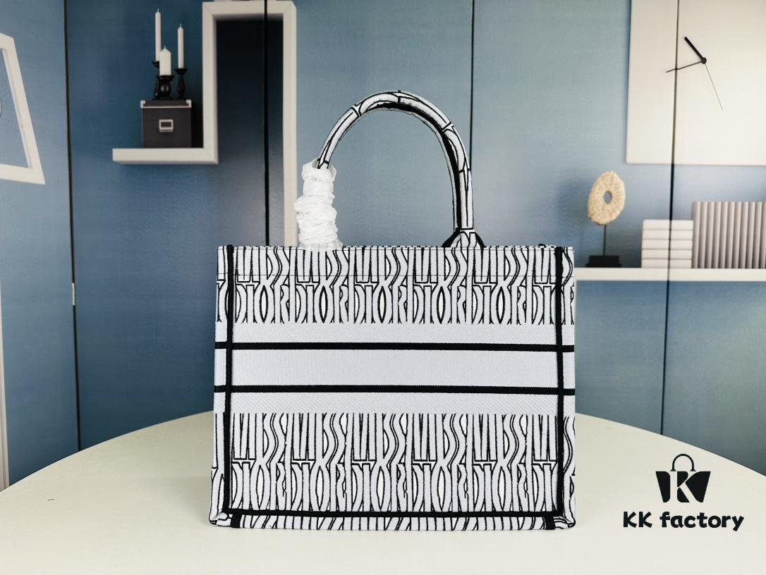 6930997d6e68136f4d9aaa60 Original Order Embroidered Medium Di0r Book Tote