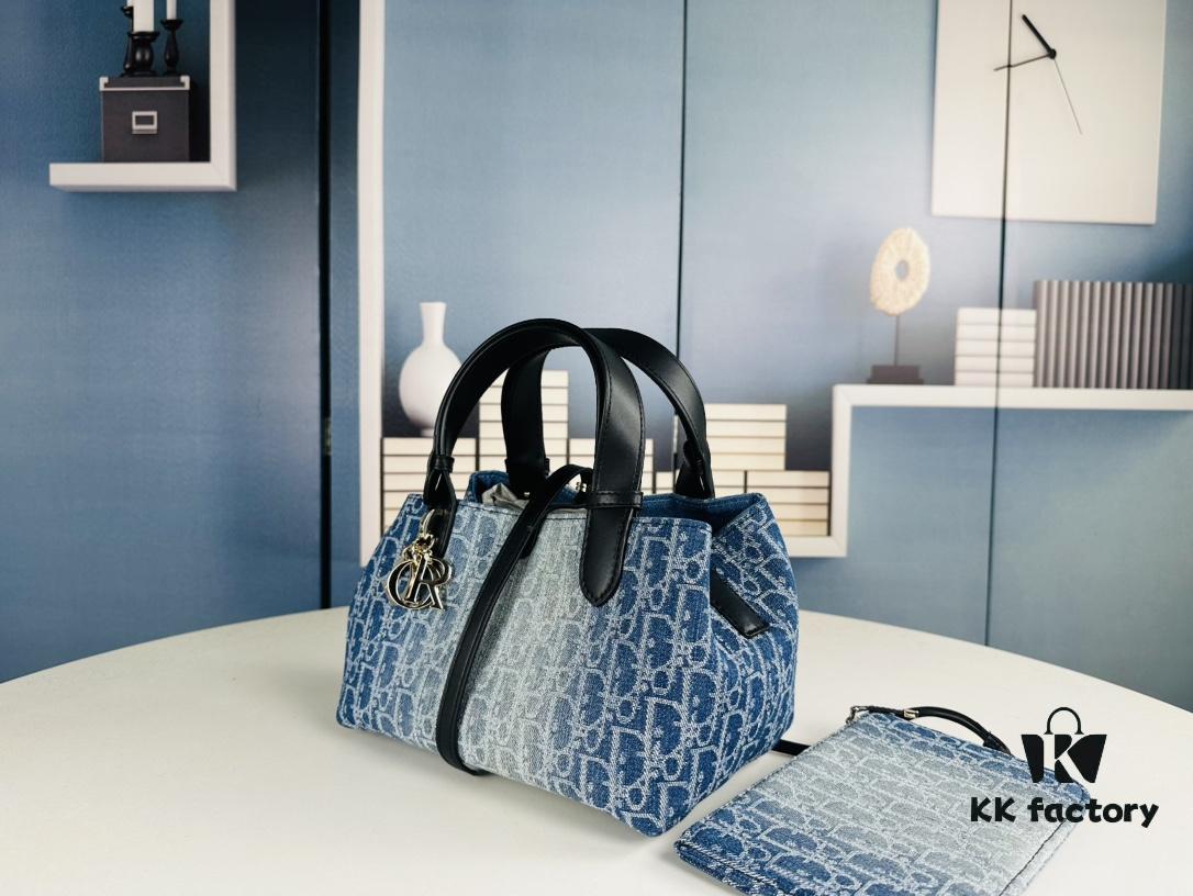 Small Dior Toujours Bag