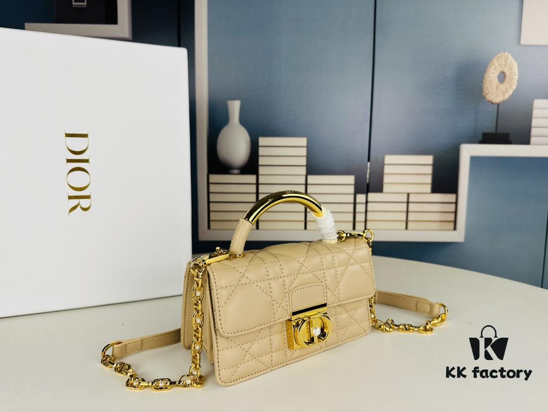 693099a46e68136f4d9aaaab Small Dior Dior Ange Handbag