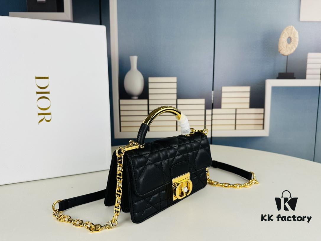 693099a96e68136f4d9aaab4 Small Dior Dior Ange Handbag