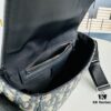 693099ca6e68136f4d9aaaff Dior Oblique Print Men's Messenger Bag with Box