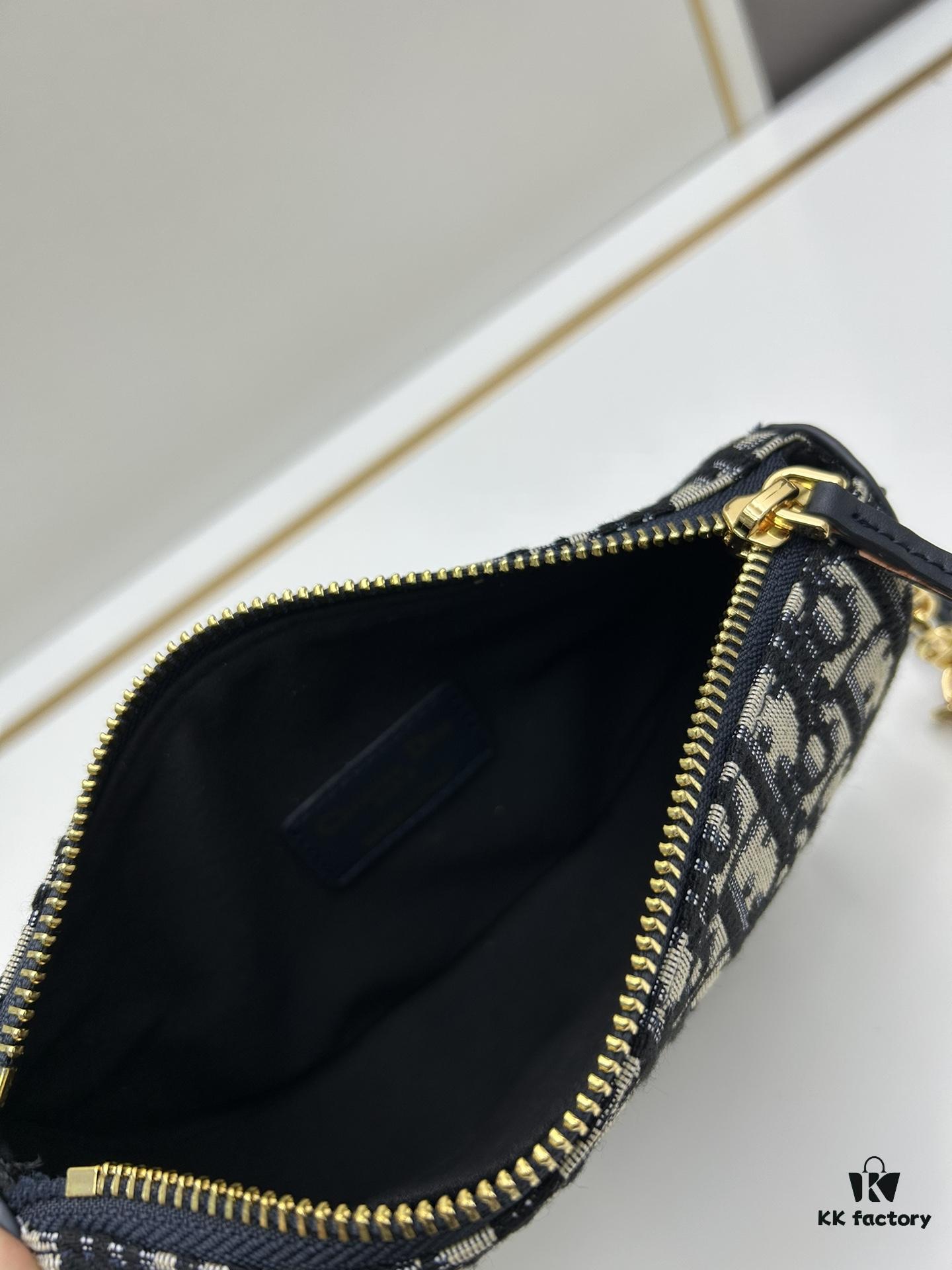 693099e76e68136f4d9aab33 Callisto Chain Handbag in Blue Oblique Print