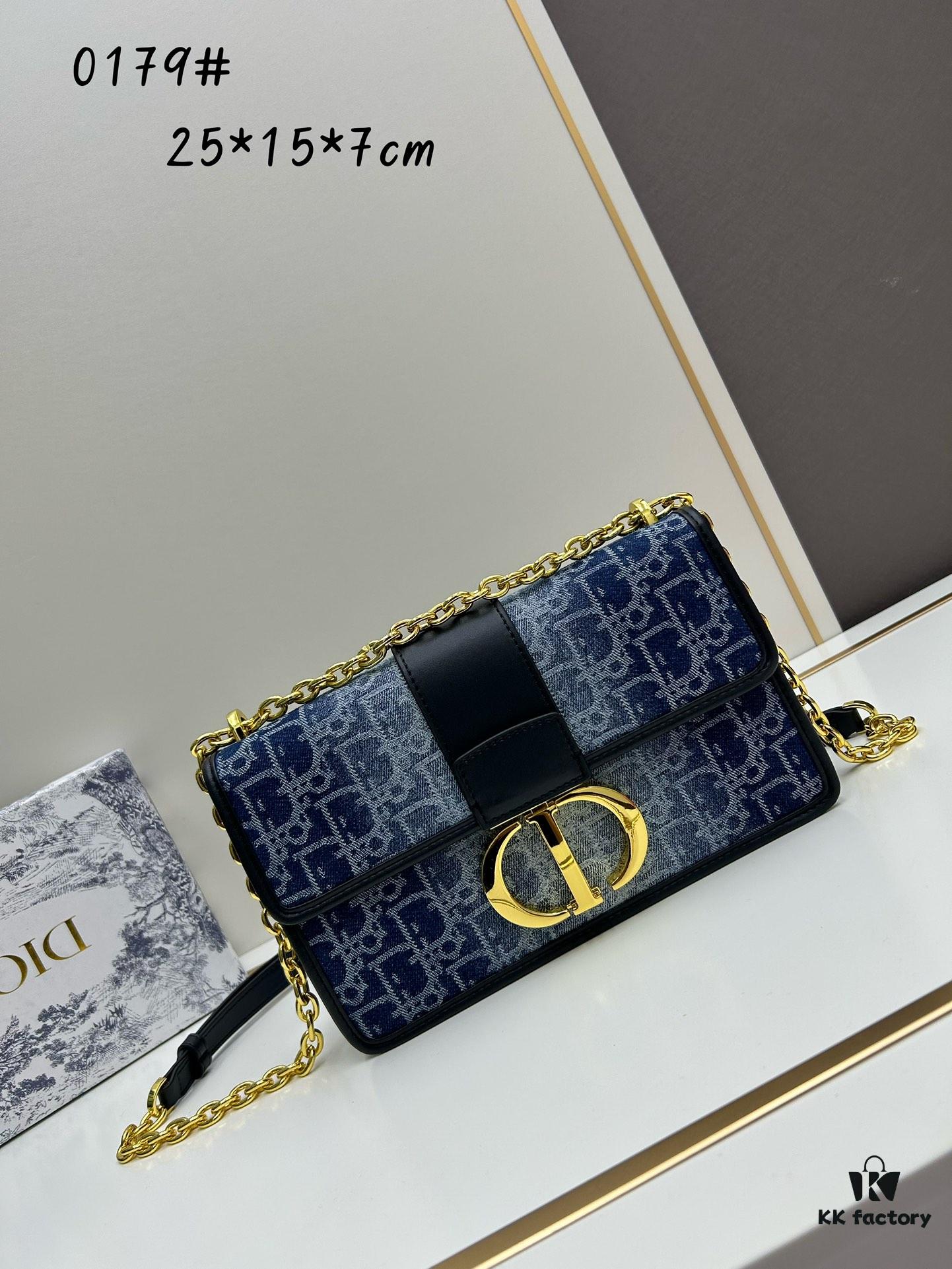 693099e96e68136f4d9aab36 Large 30 Montaigne East-West Chain Bag in Denim Dior Oblique Jacquard
