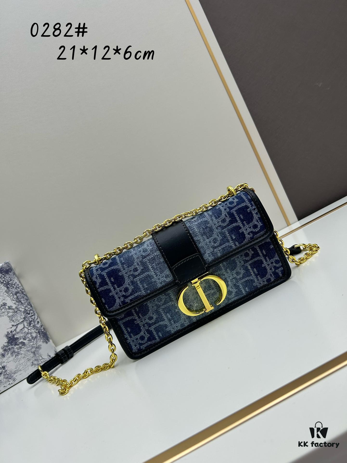 693099ee6e68136f4d9aab40 Small 30 Montaigne East-West Chain Bag with Box